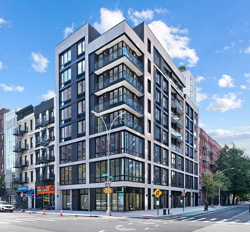 16FIFTY (1650 Madison Ave) 