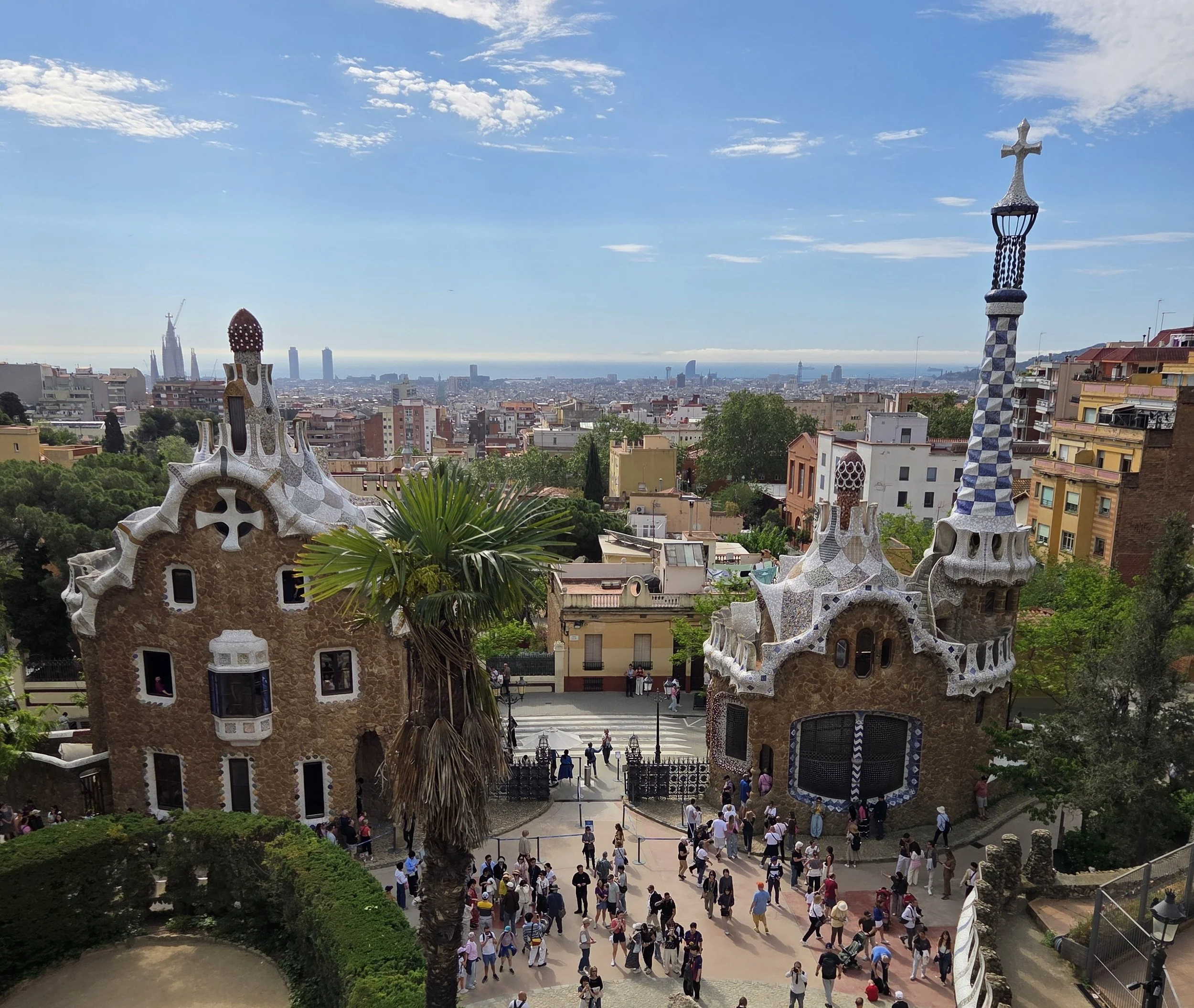 📍 Must-see: Park Güell – det mislykkede boligprojekt, der blev til Barcelonas smukkeste park