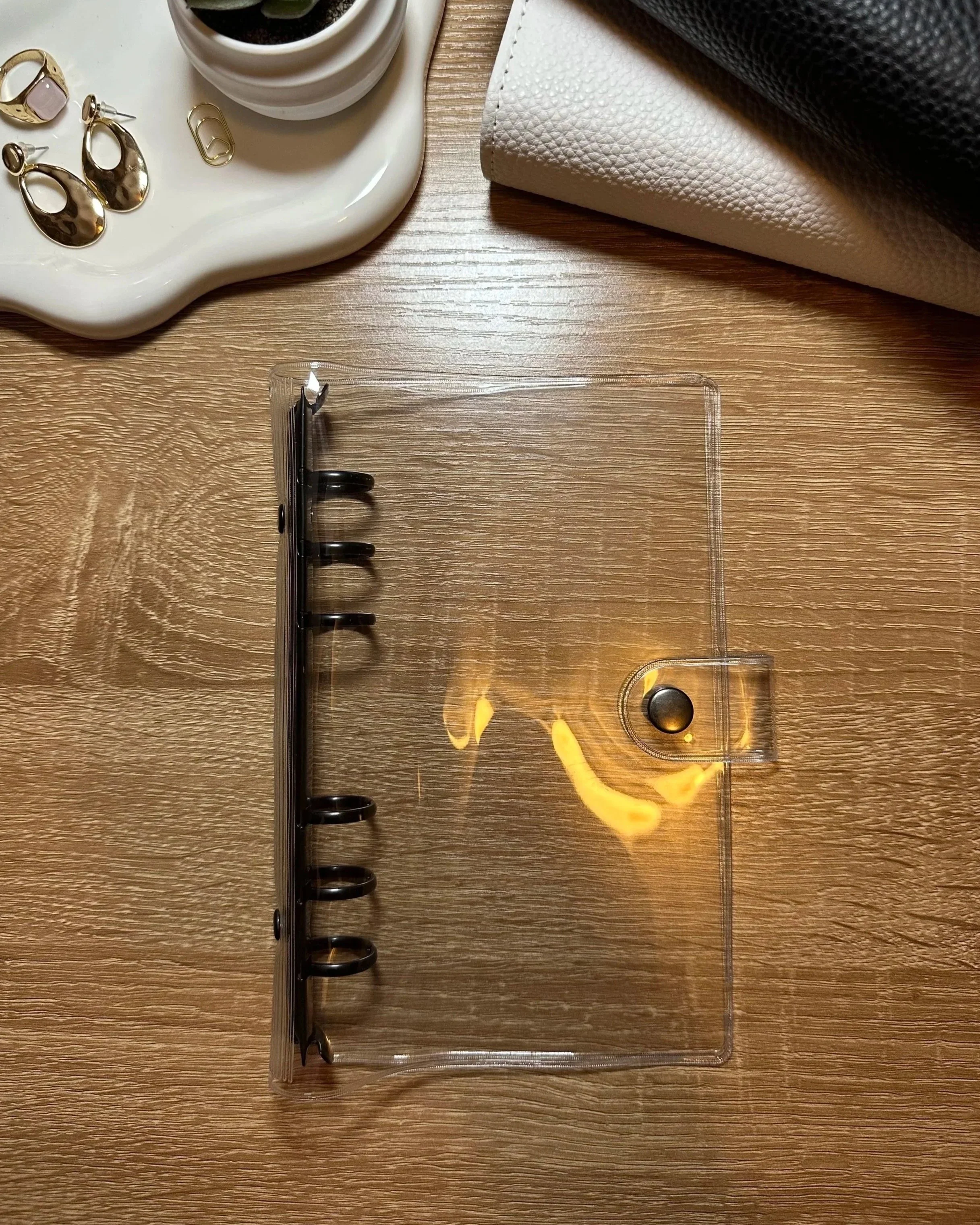 A6 PVC BLACK HARDWARE BINDER