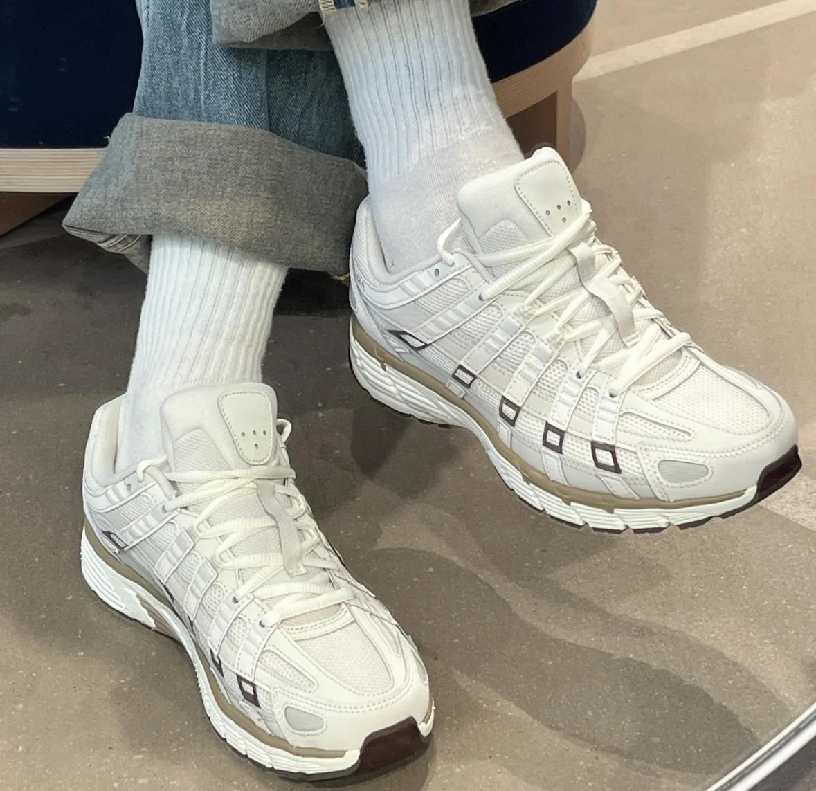 Capture d’écran . 2025-12-22 à 01.06.16.jpeg