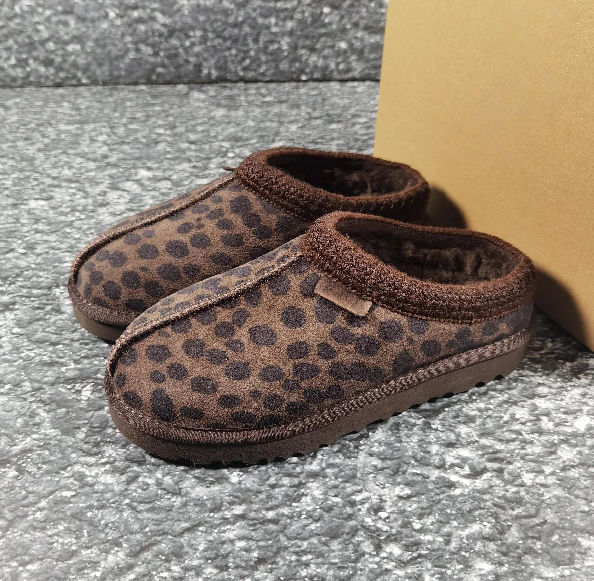 UGG Tasman Caspian