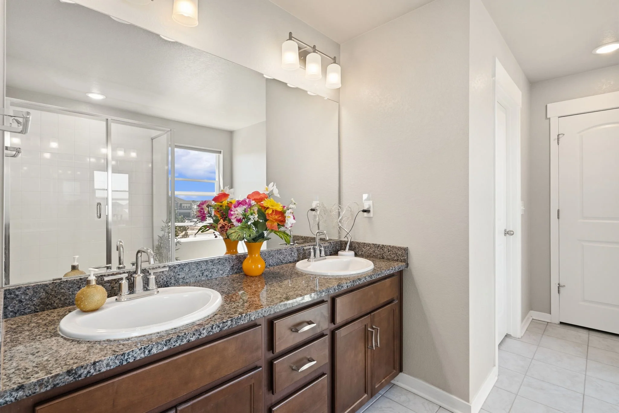 25-web-or-mls-4420 Lyceum Ct 25.jpg