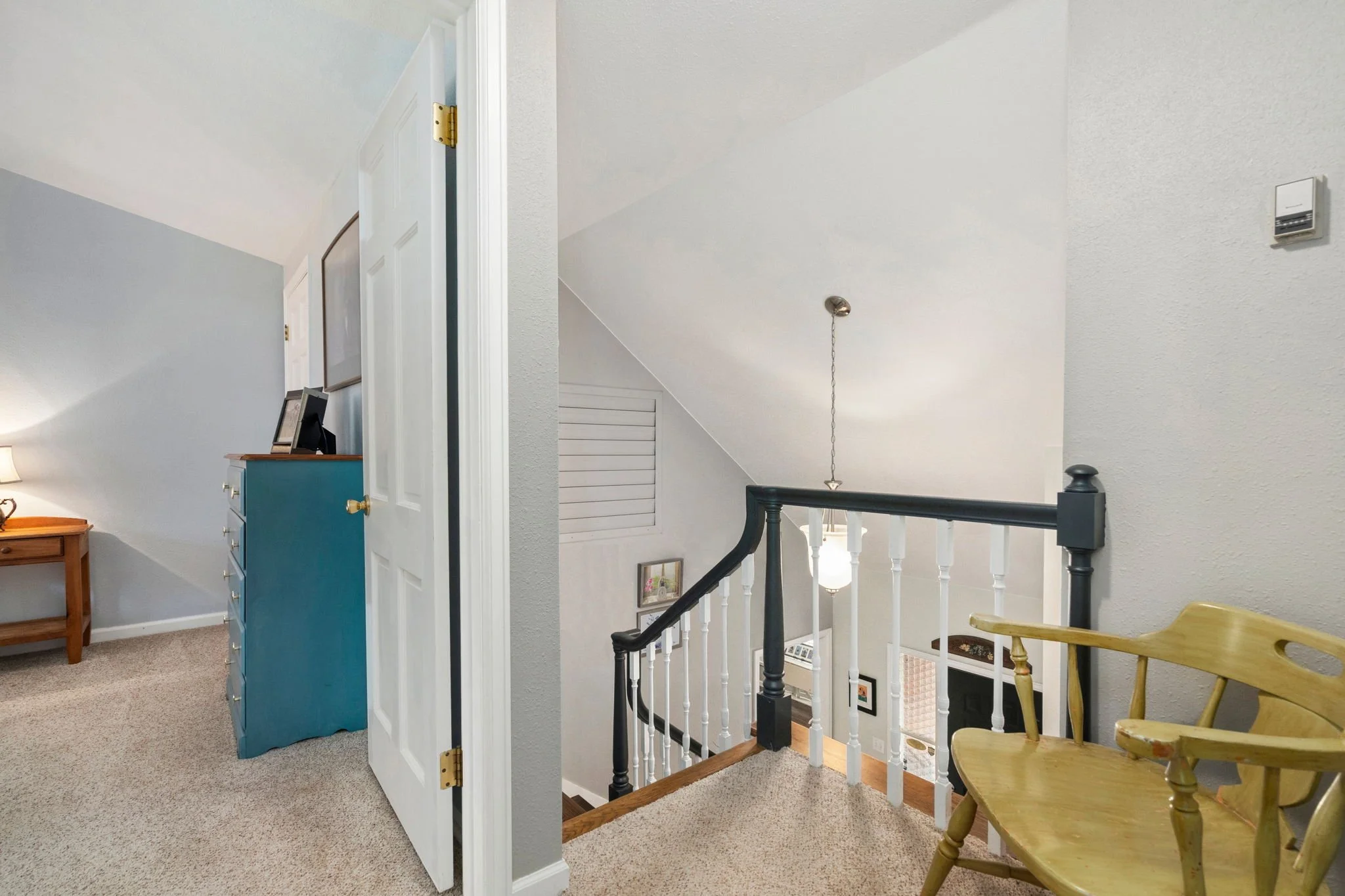 35-web-or-mls-1204 Parkwood Dr 35.jpg