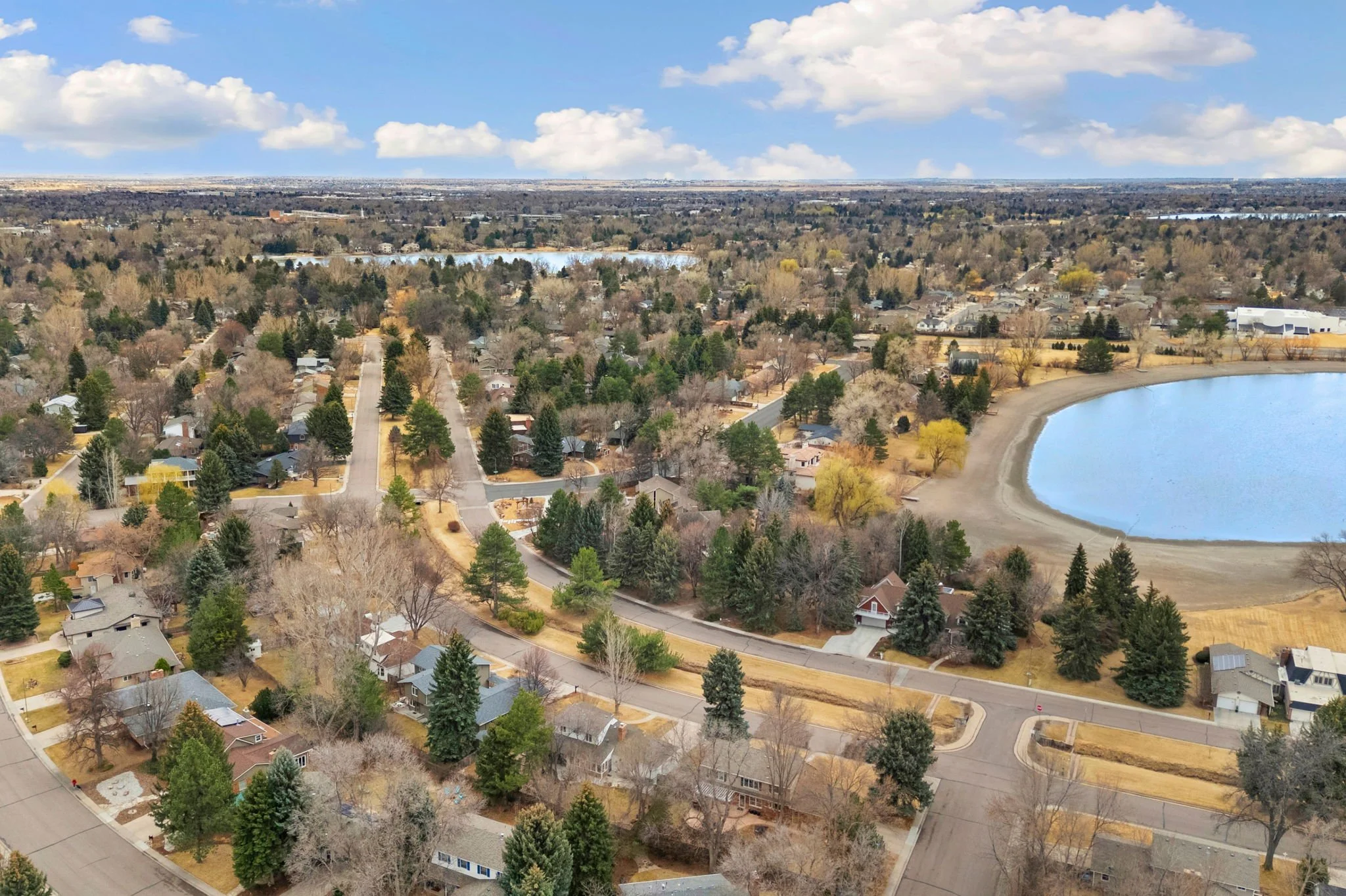 55-web-or-mls-1204 Parkwood Dr 55.jpg