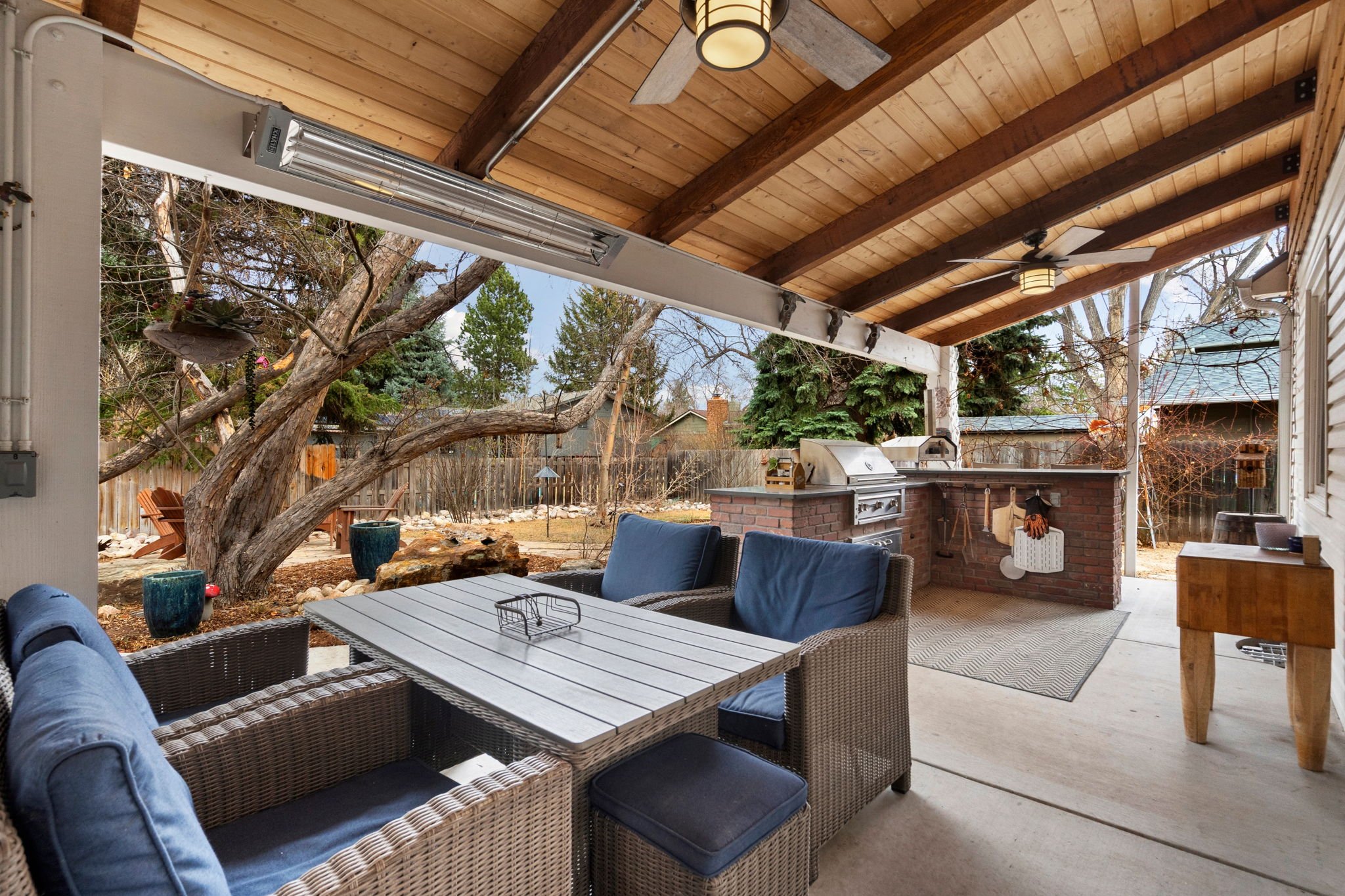 42-web-or-mls-1204 Parkwood Dr 42.jpg