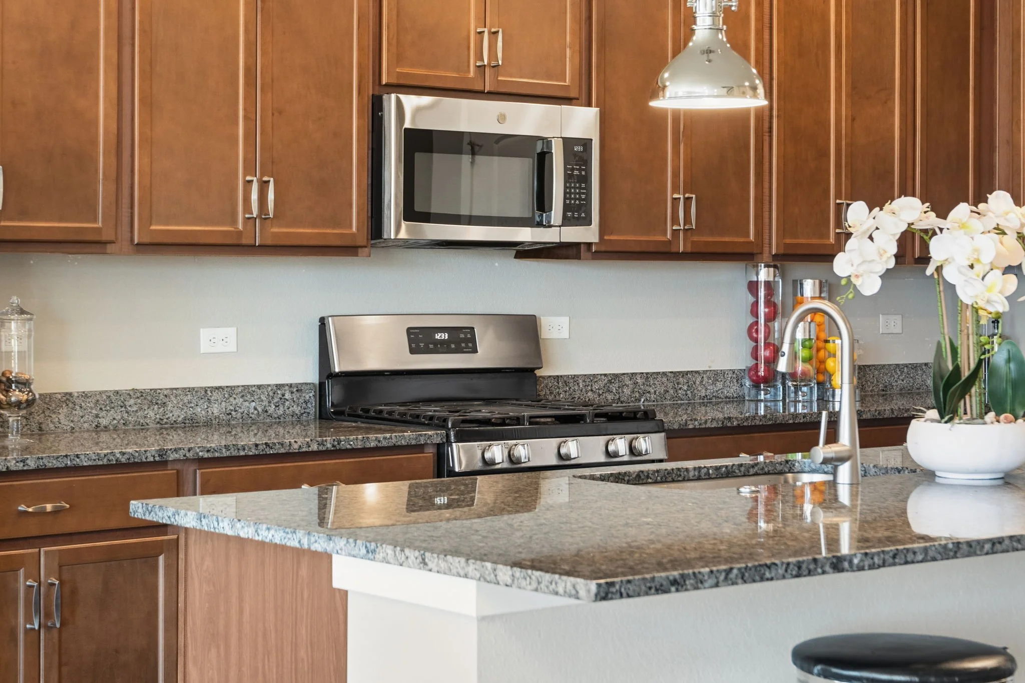 15-web-or-mls-4420 Lyceum Ct 15.jpg