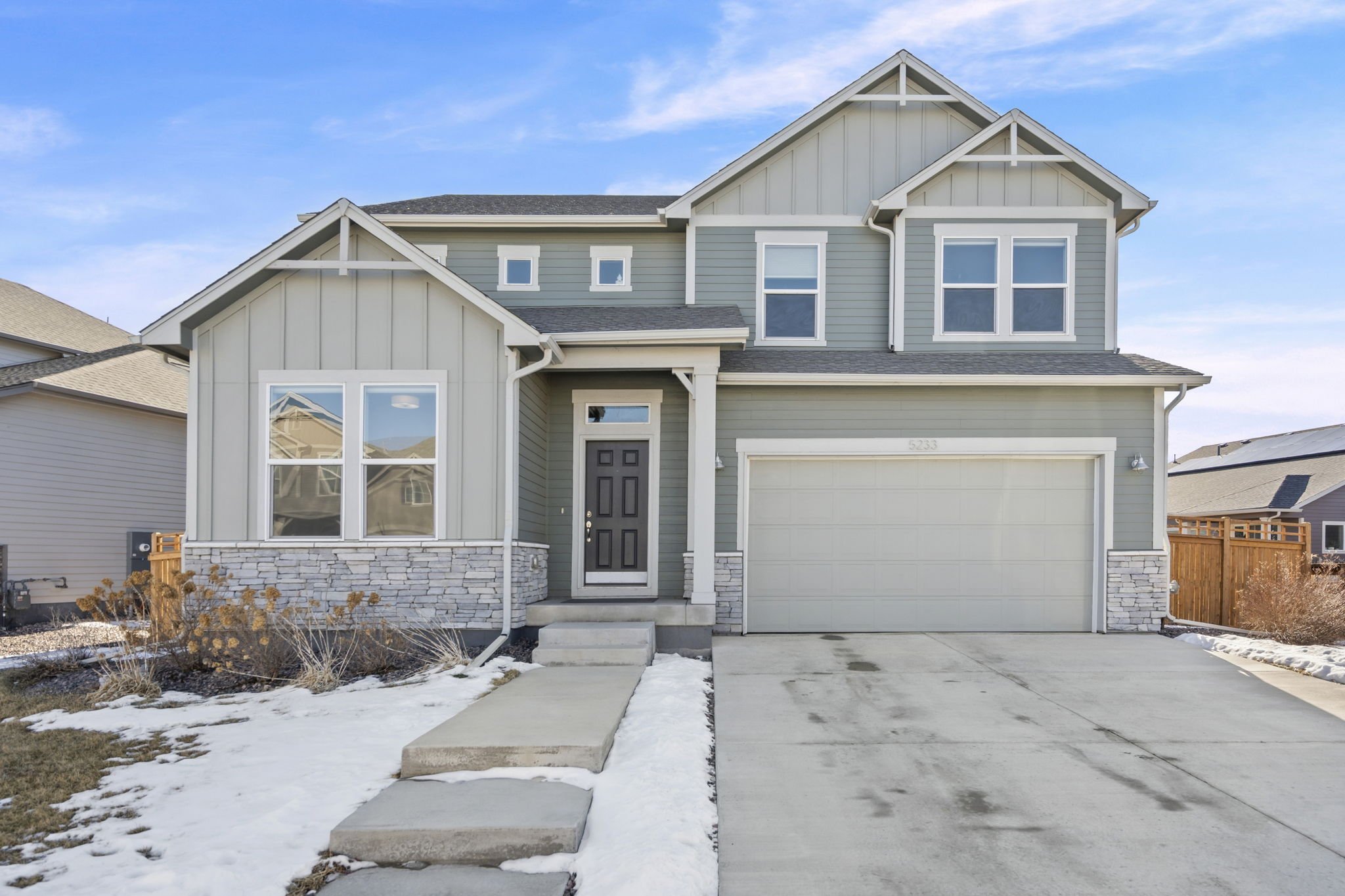 2-web-or-mls-5233 Second Ave 2.jpg