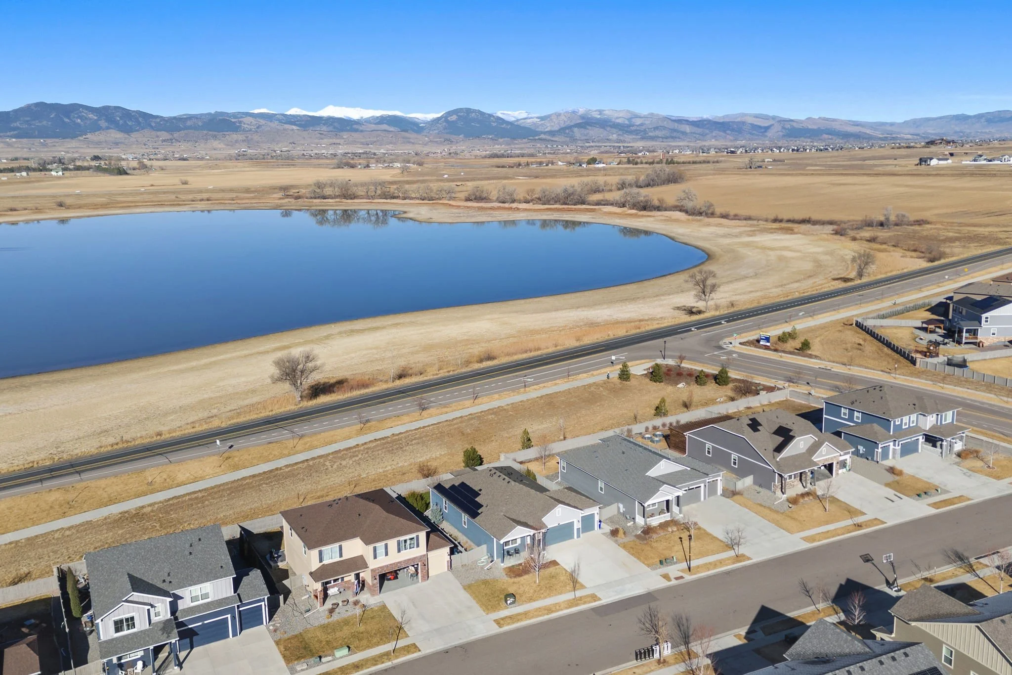 50-web-or-mls-1413 Westport Ave 50.jpg