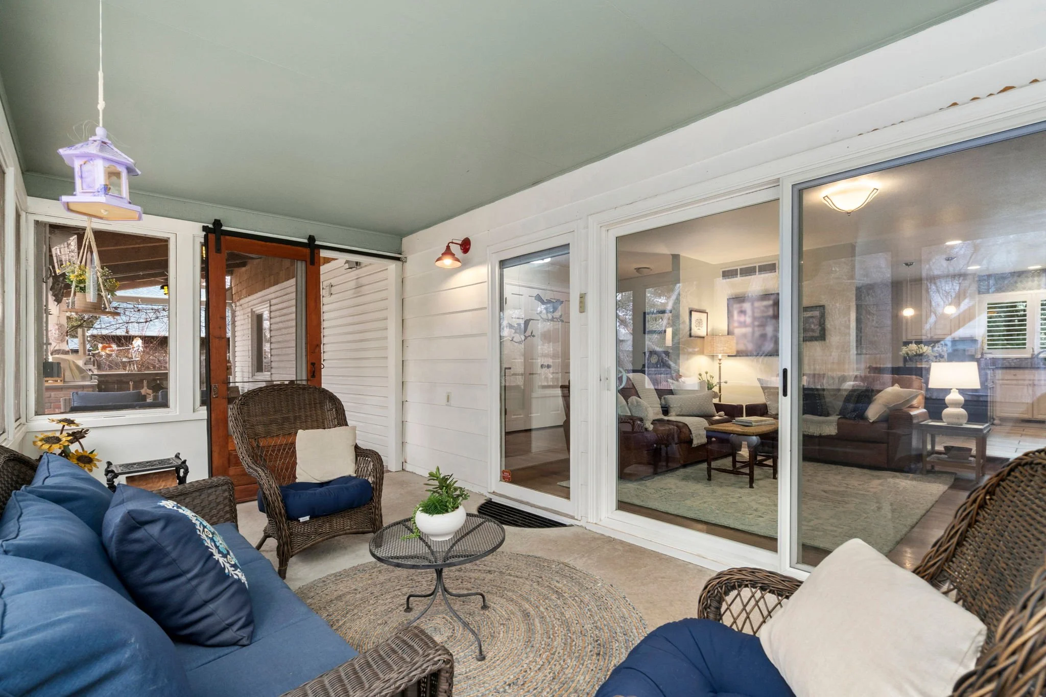 41-web-or-mls-1204 Parkwood Dr 41.jpg