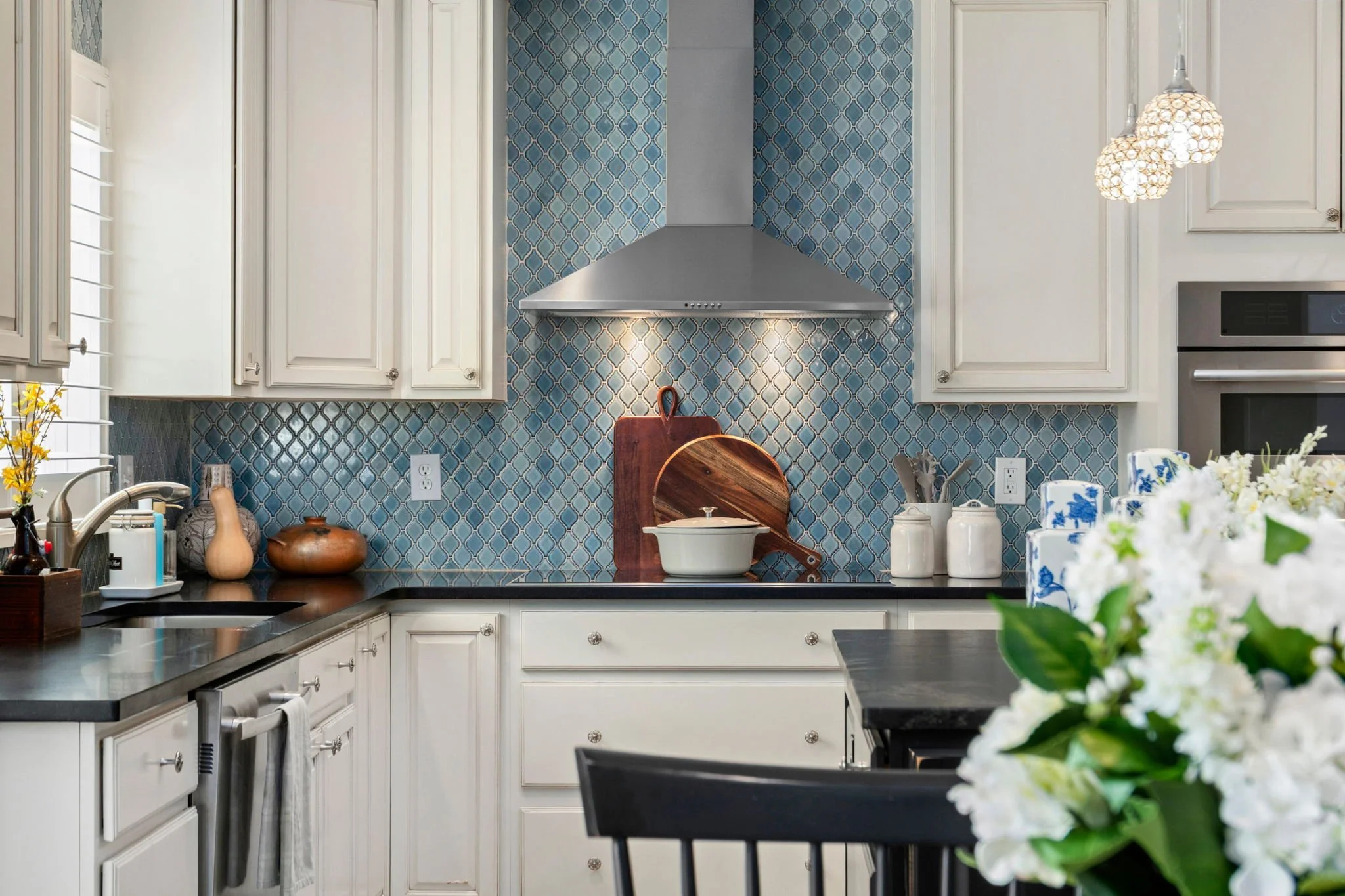 21-web-or-mls-1204 Parkwood Dr 21.jpg