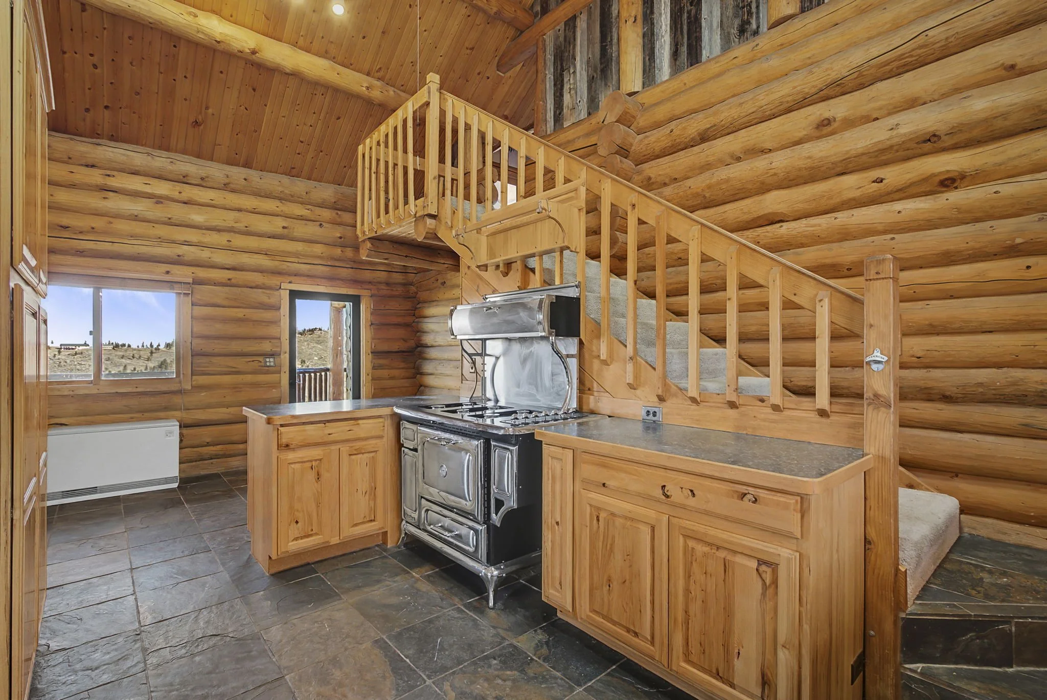 13_905 Stratton Park Rd 13.jpg