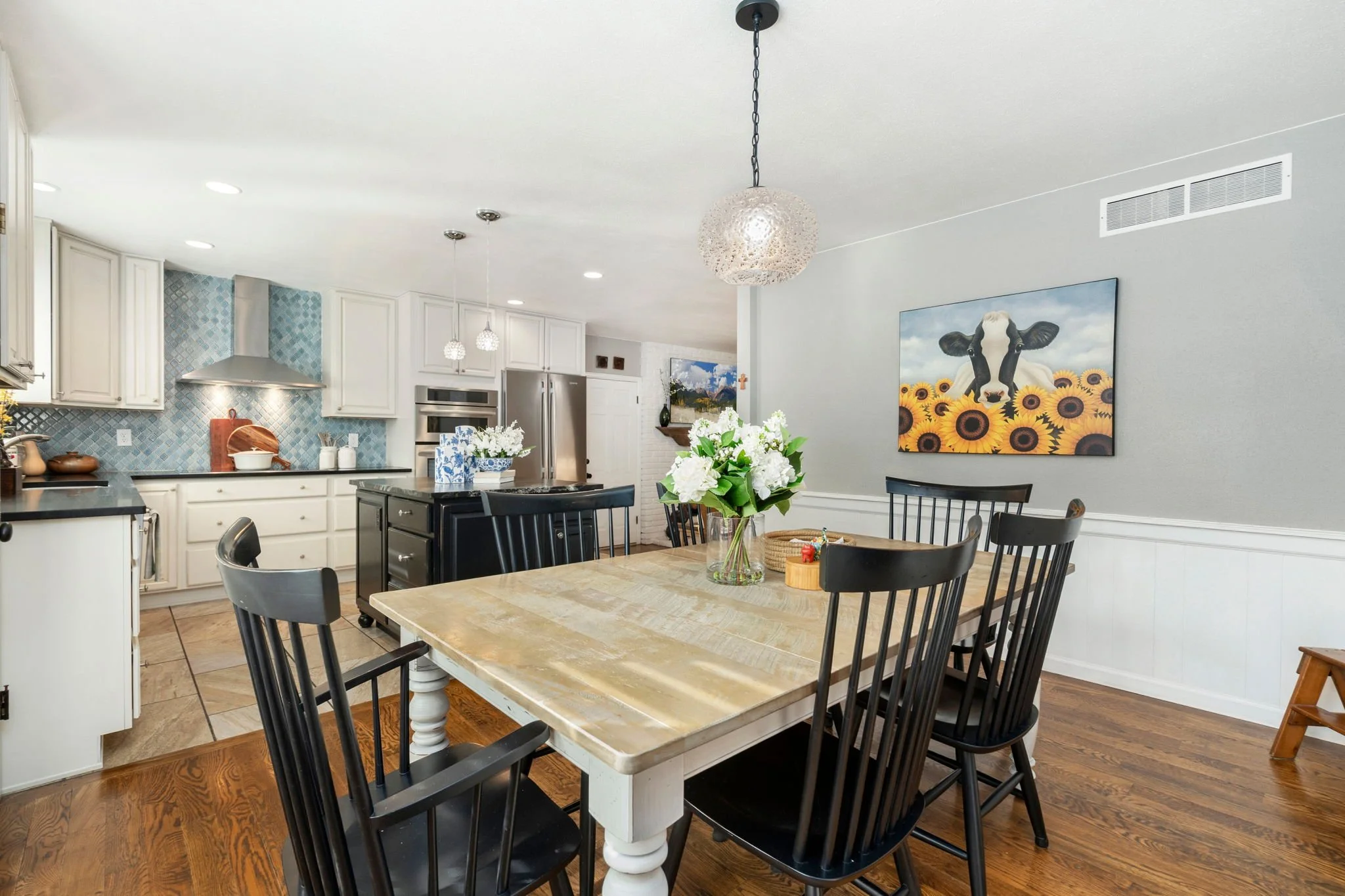 13-web-or-mls-1204 Parkwood Dr 13.jpg