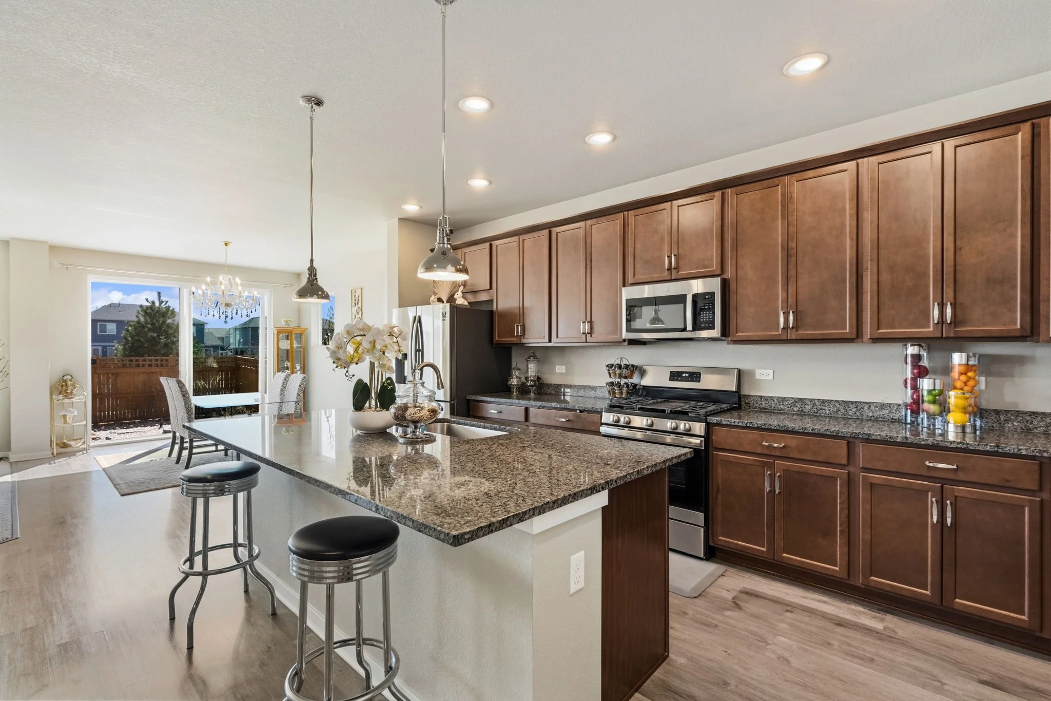 5-web-or-mls-4420 Lyceum Ct 5.jpg