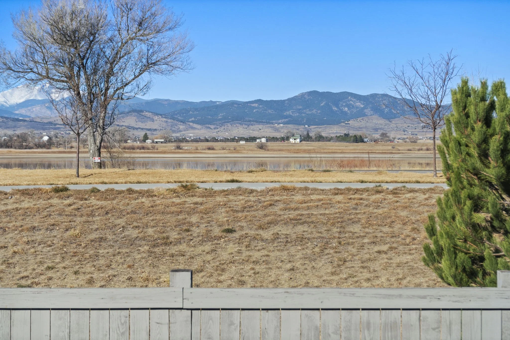 44-web-or-mls-1413 Westport Ave 44.jpg