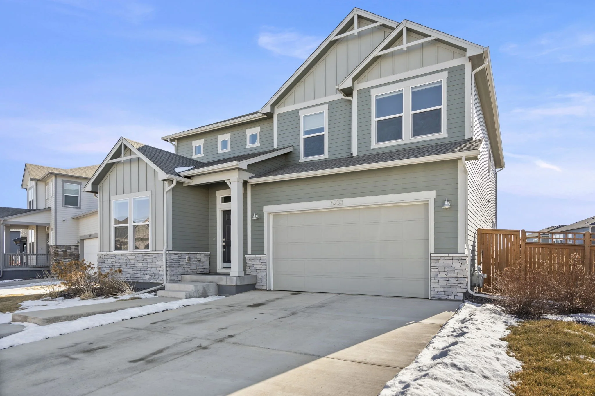 3-web-or-mls-5233 Second Ave 3.jpg