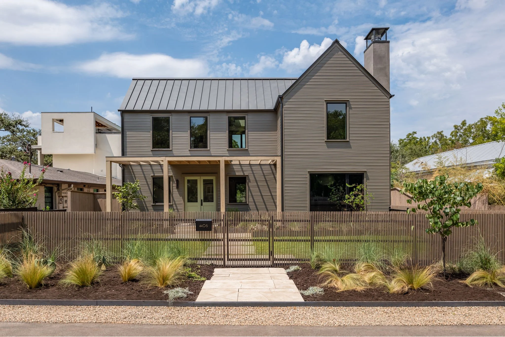 1-web-or-mls-L2920453-HDR-2.jpg