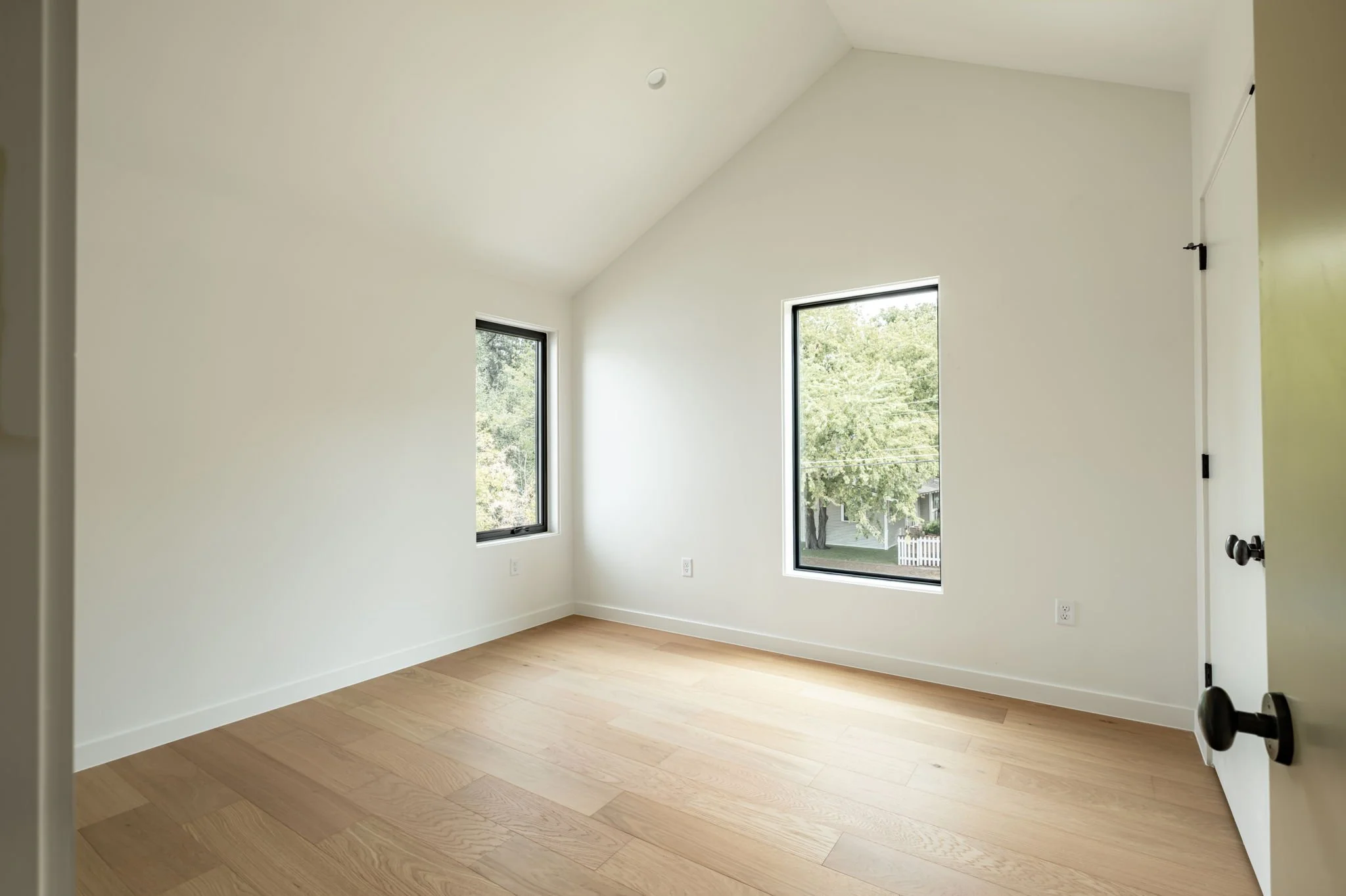 41-web-or-mls-L2920597-HDR-2.jpg
