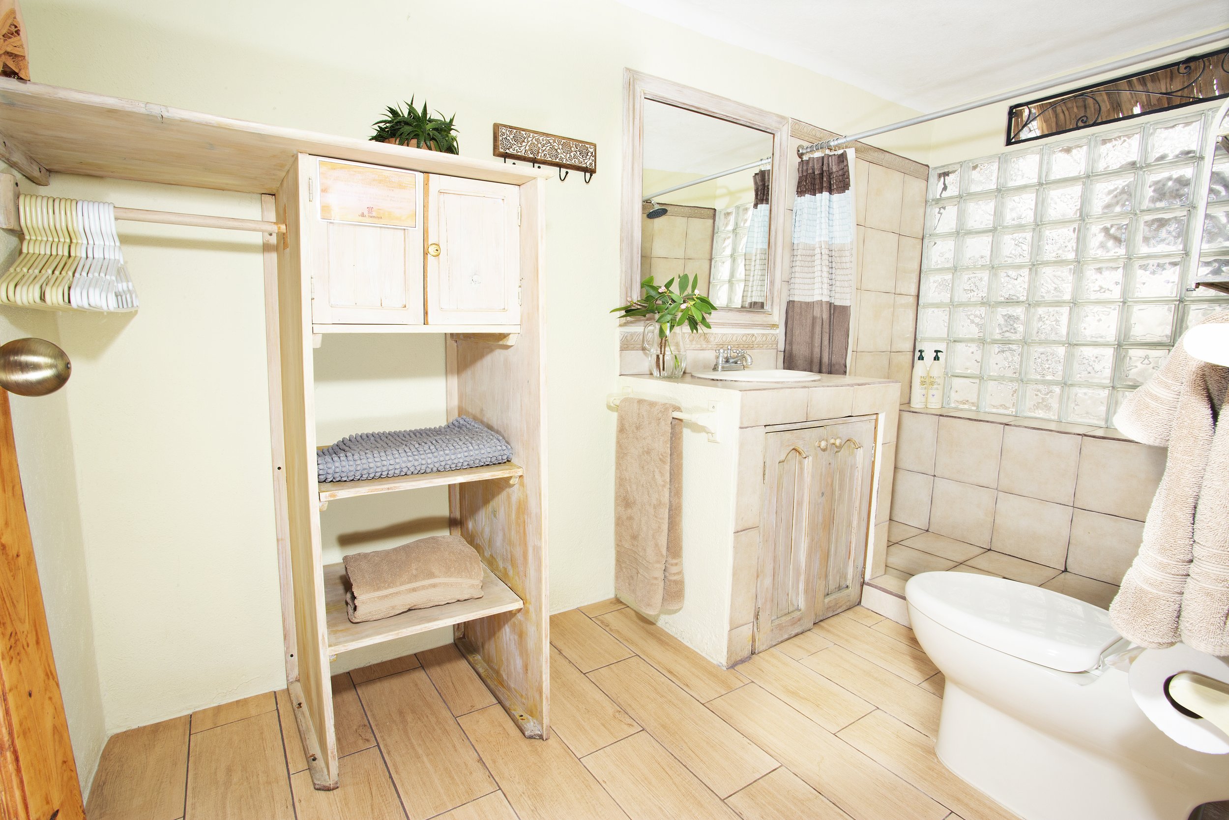 Maya Rose 4 Bathroom.jpg