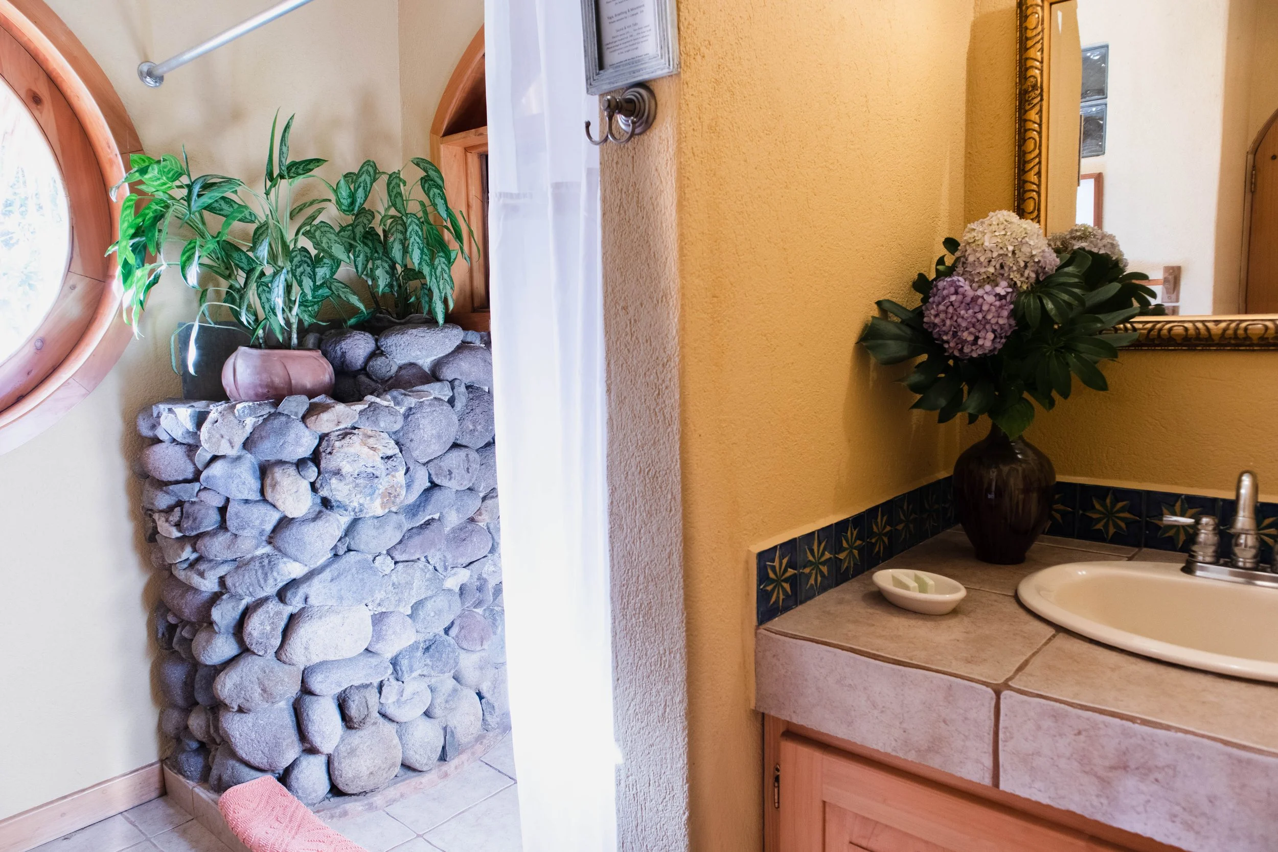 Lotus House #15 Bathroom 3.jpg