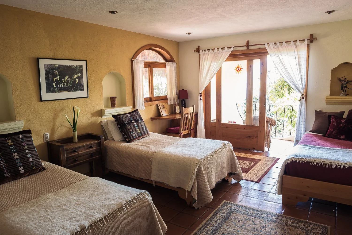 Lotus House 16 Interior_3.jpg