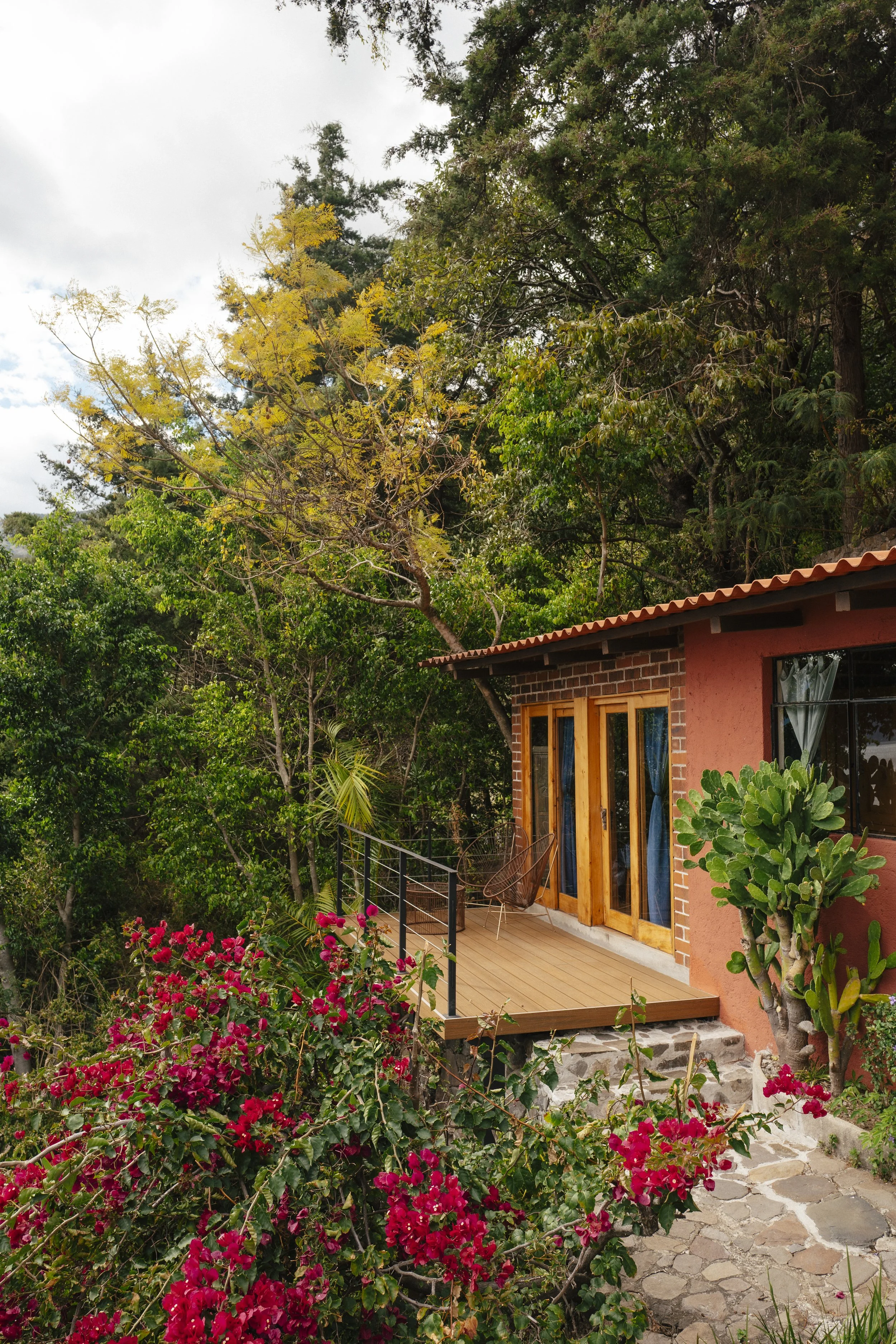 Skyline Bungalow 9 Exterior_2.jpg