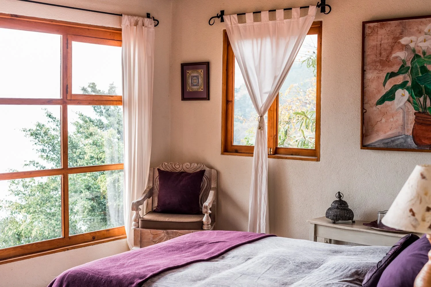 Bungalow 20 Corner.jpg