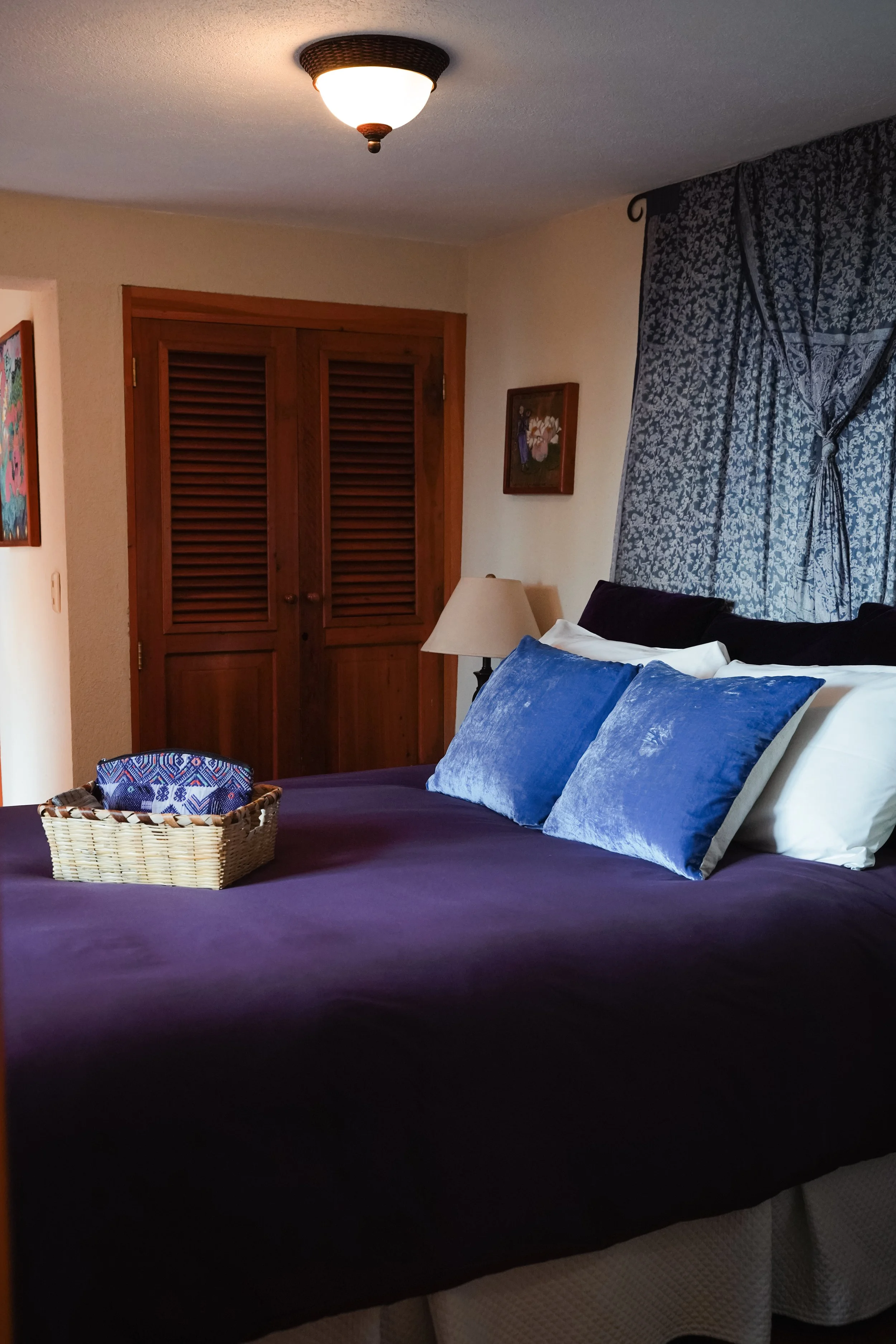 Suites 8 Bedroom 2021.jpg