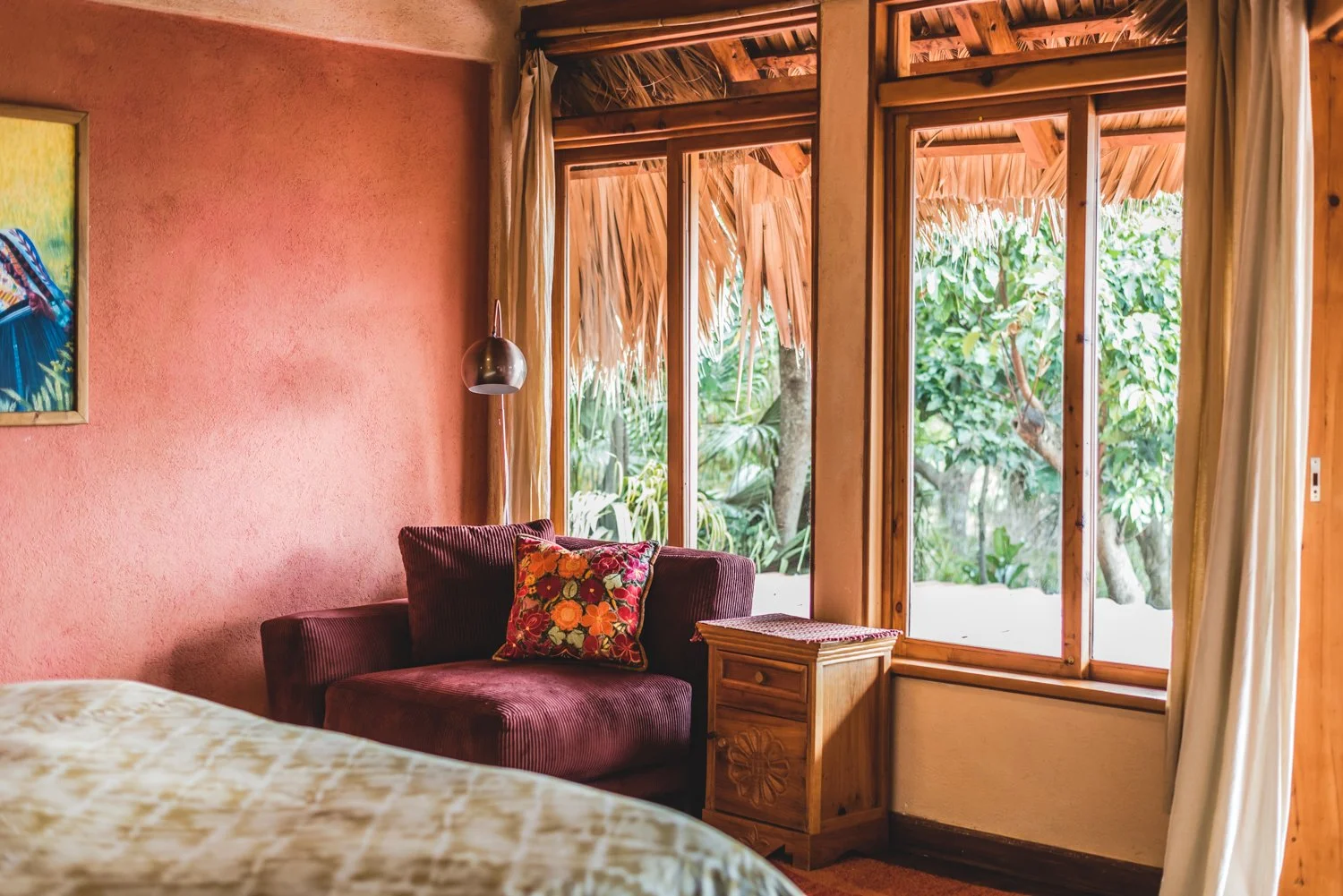 Ginger Suite 23 window room.jpg