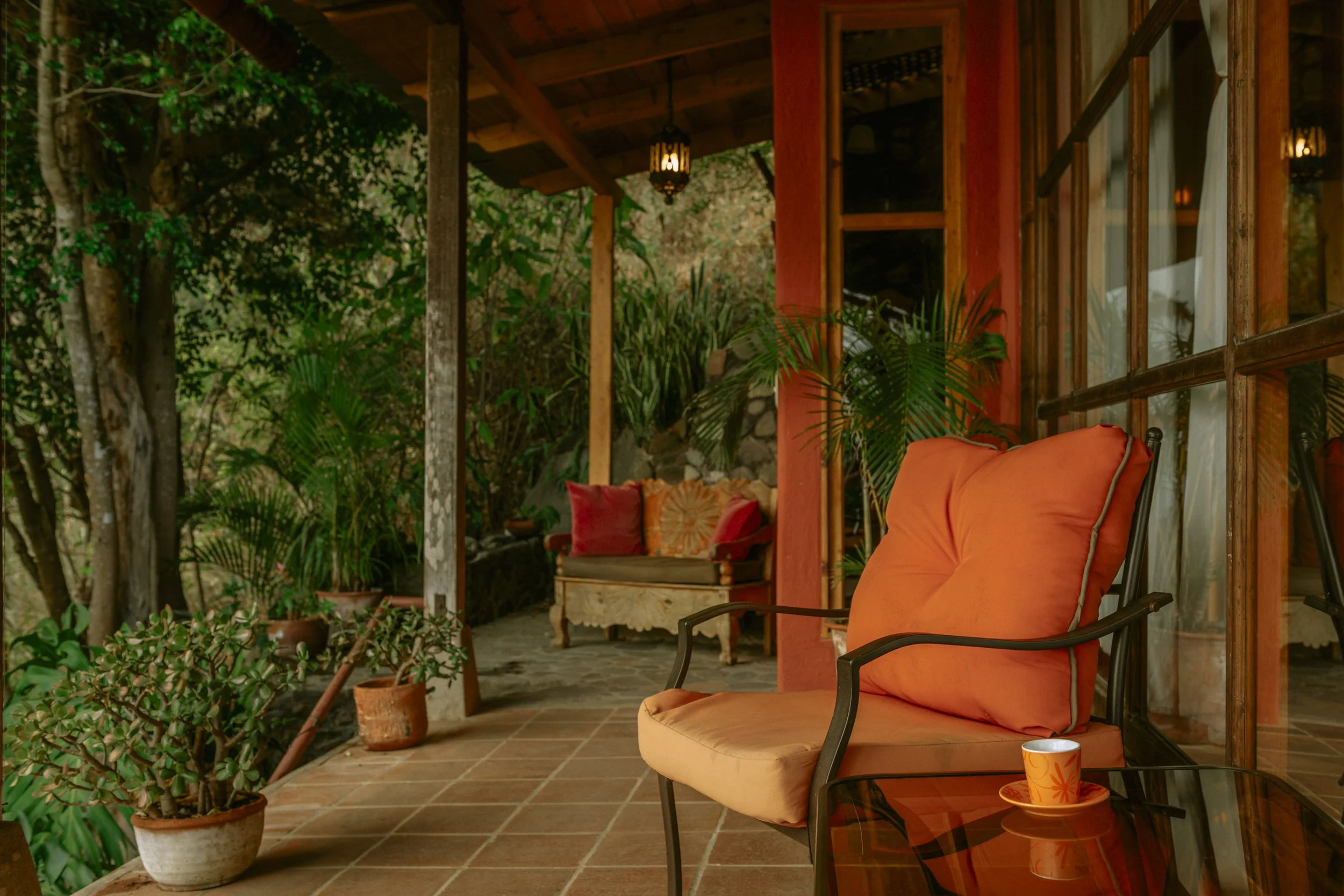 Caracol Apt 21 Entrance.jpg