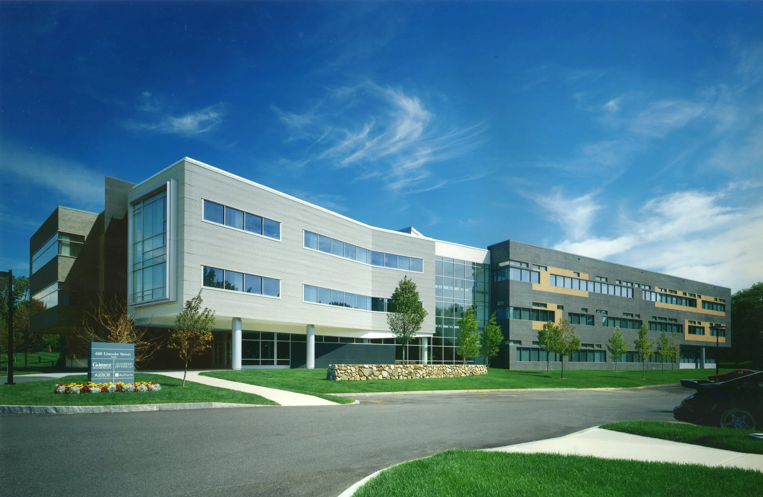 610 Lincoln Office Building⁴
