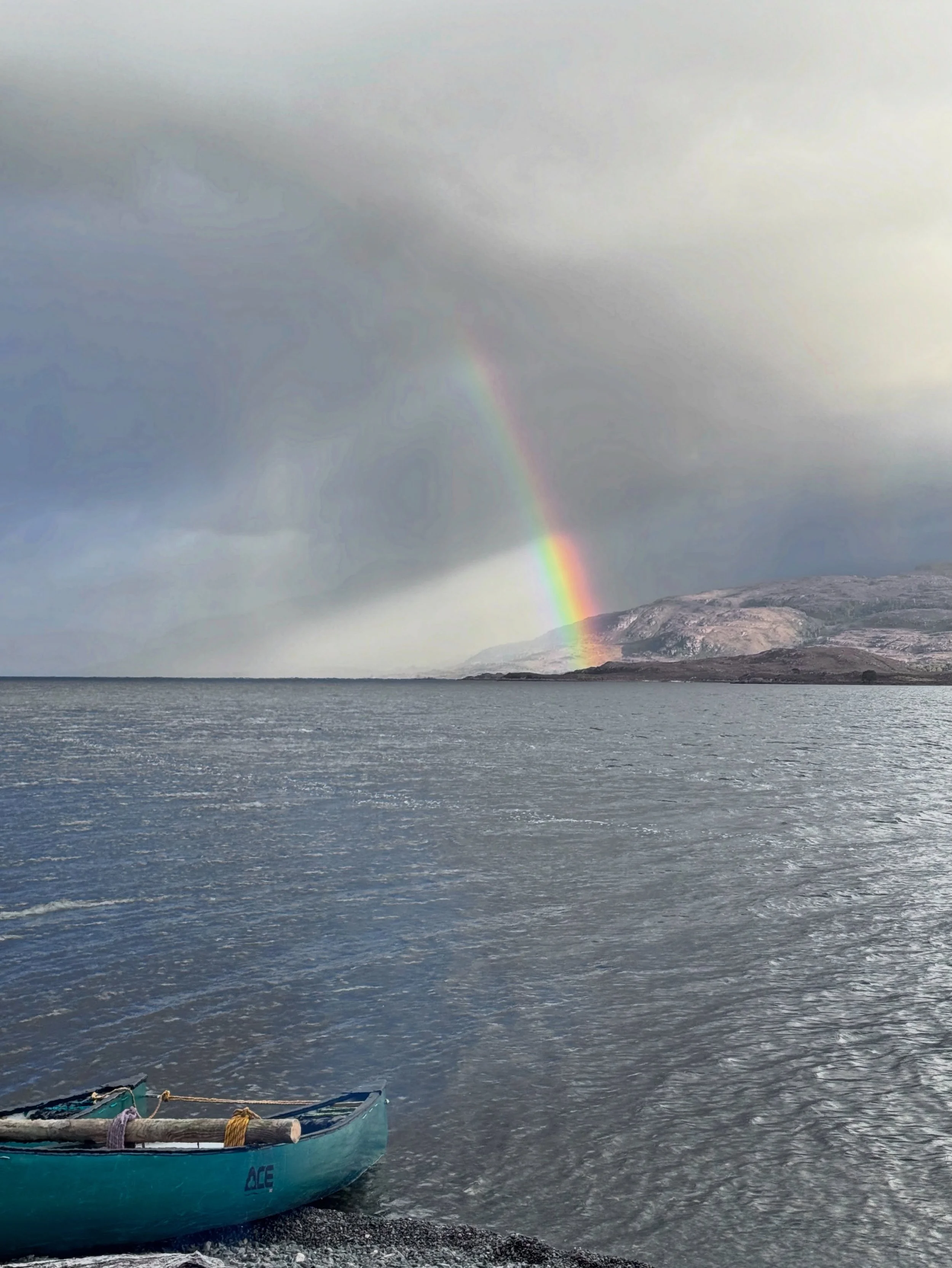 Scottish canoeing 🛶🏴󠁧󠁢󠁳󠁣󠁴󠁿🌈

#scotlandcanoe #canoe #rainbow #scotland #scotlandexplore