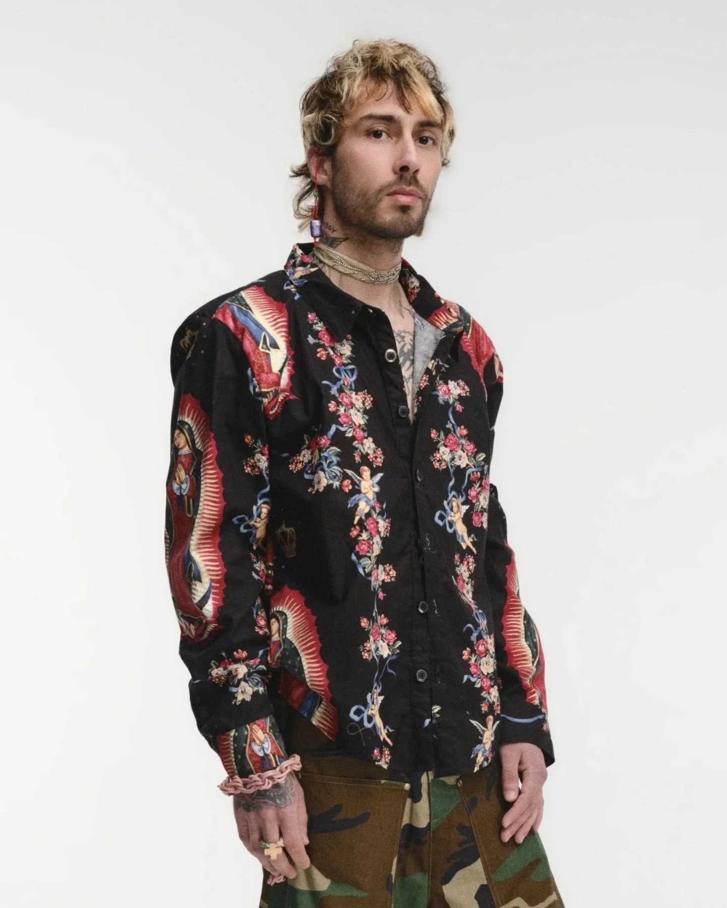 MEN'S VIRGIN MARY BUTTON DOWN