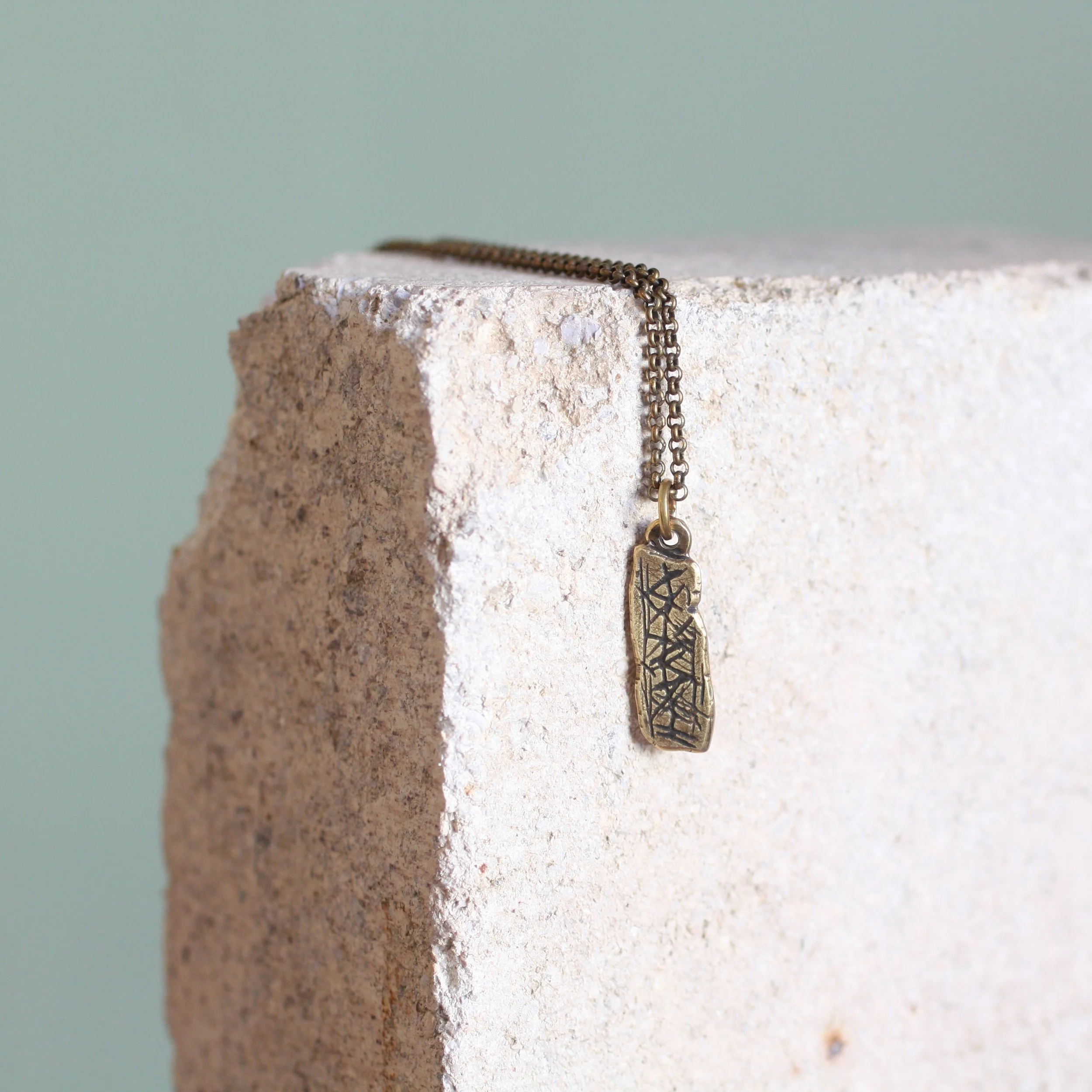 Blombos Necklace Brass:Brass 1.jpg