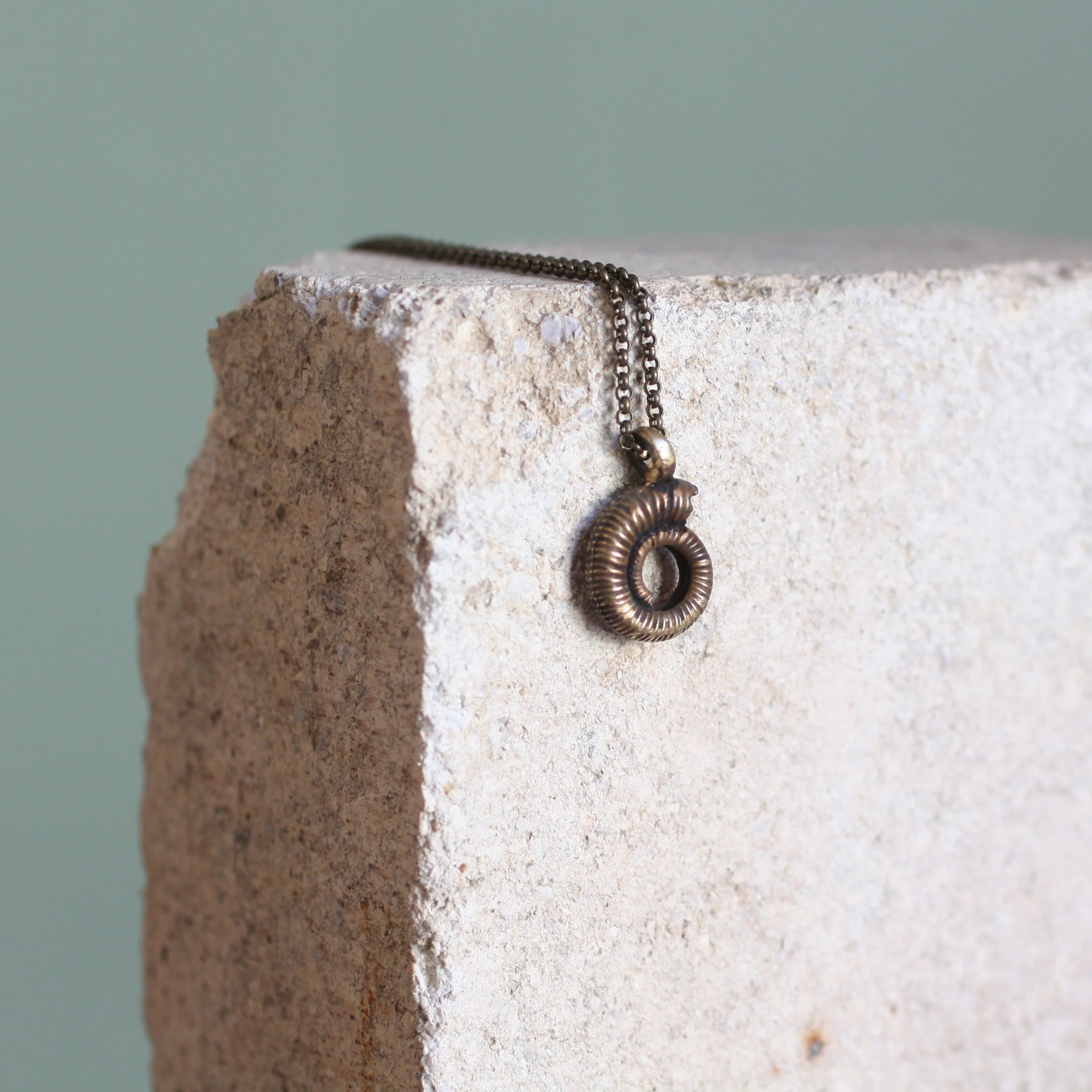 Siphon Necklace Brass:Brass 1.jpg