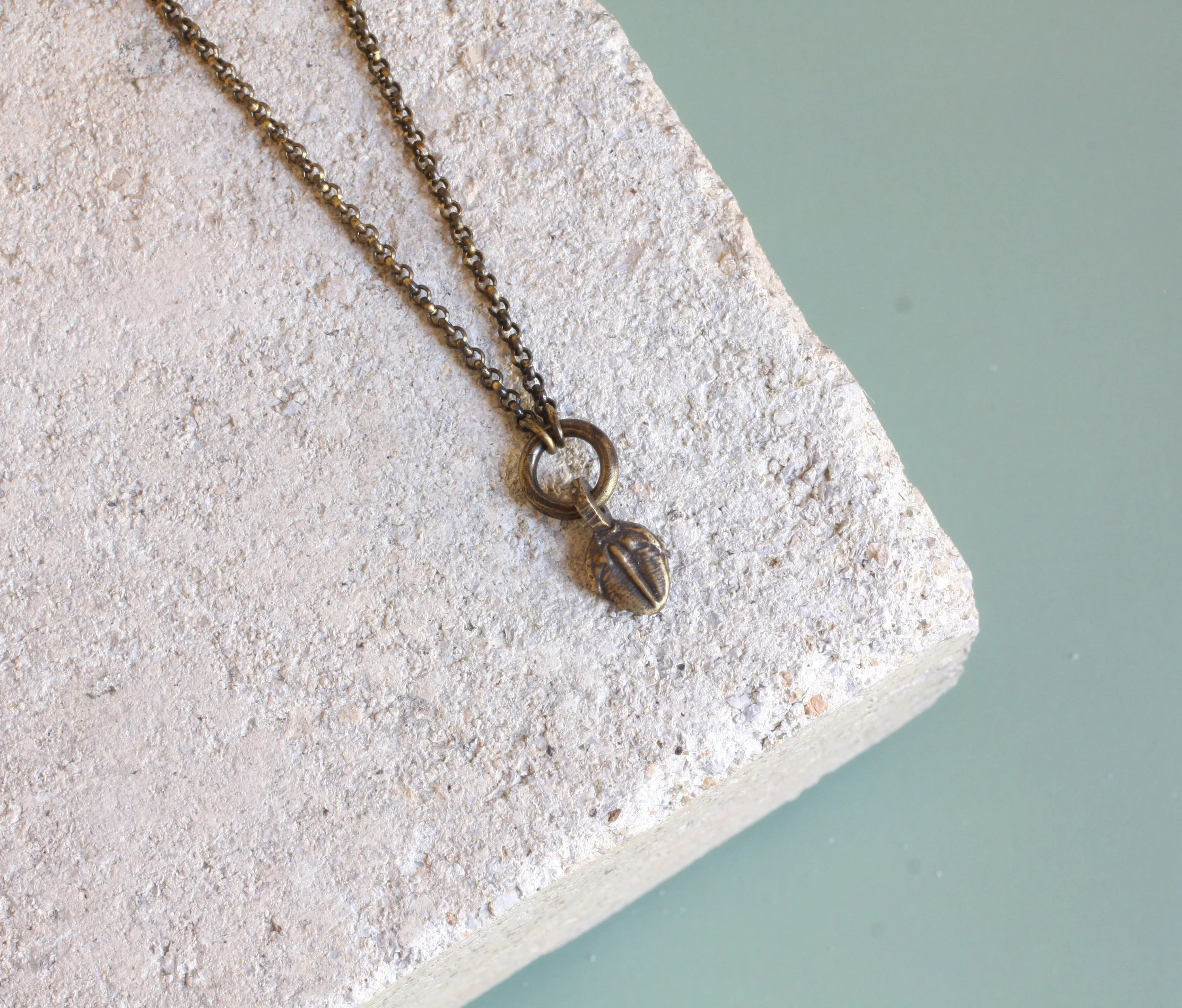 Excdysis Necklace Brass:Brass 2.jpg