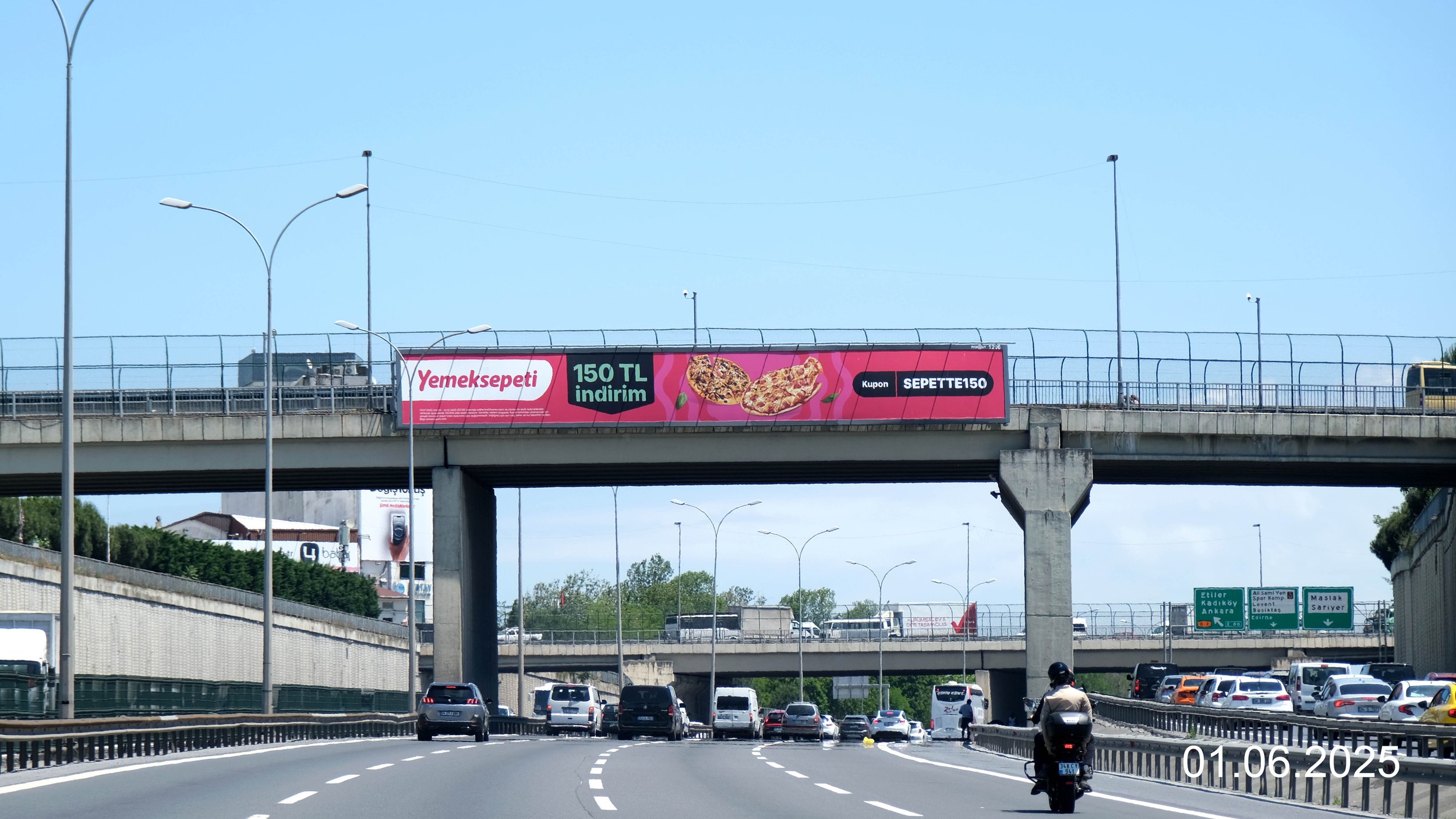 Tem-25 GS Stadı Önü (2) 2.JPG