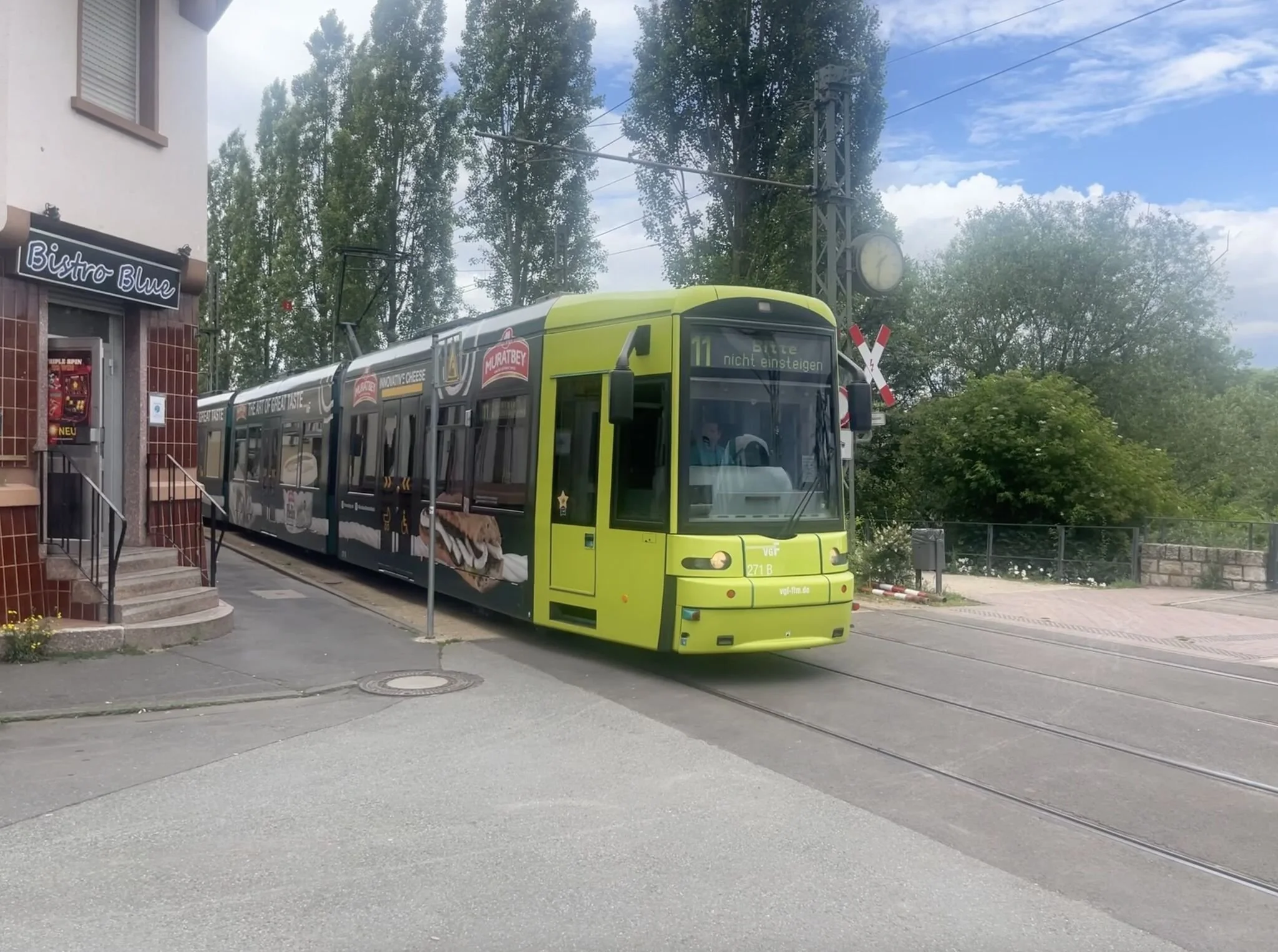 Frankfurt tramvay.jpeg