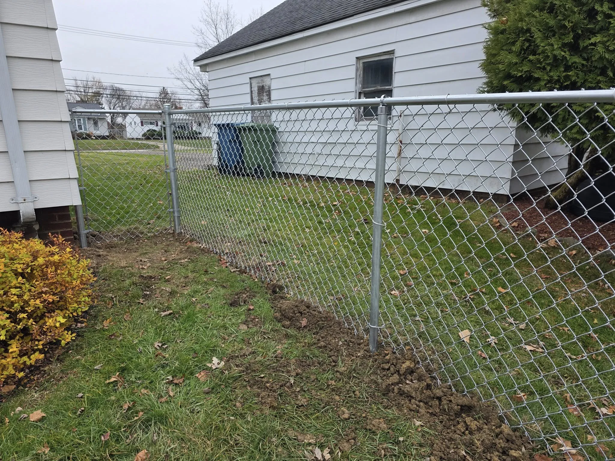 Metal Chain Link Fence Installation in Parma Heights, Ohio