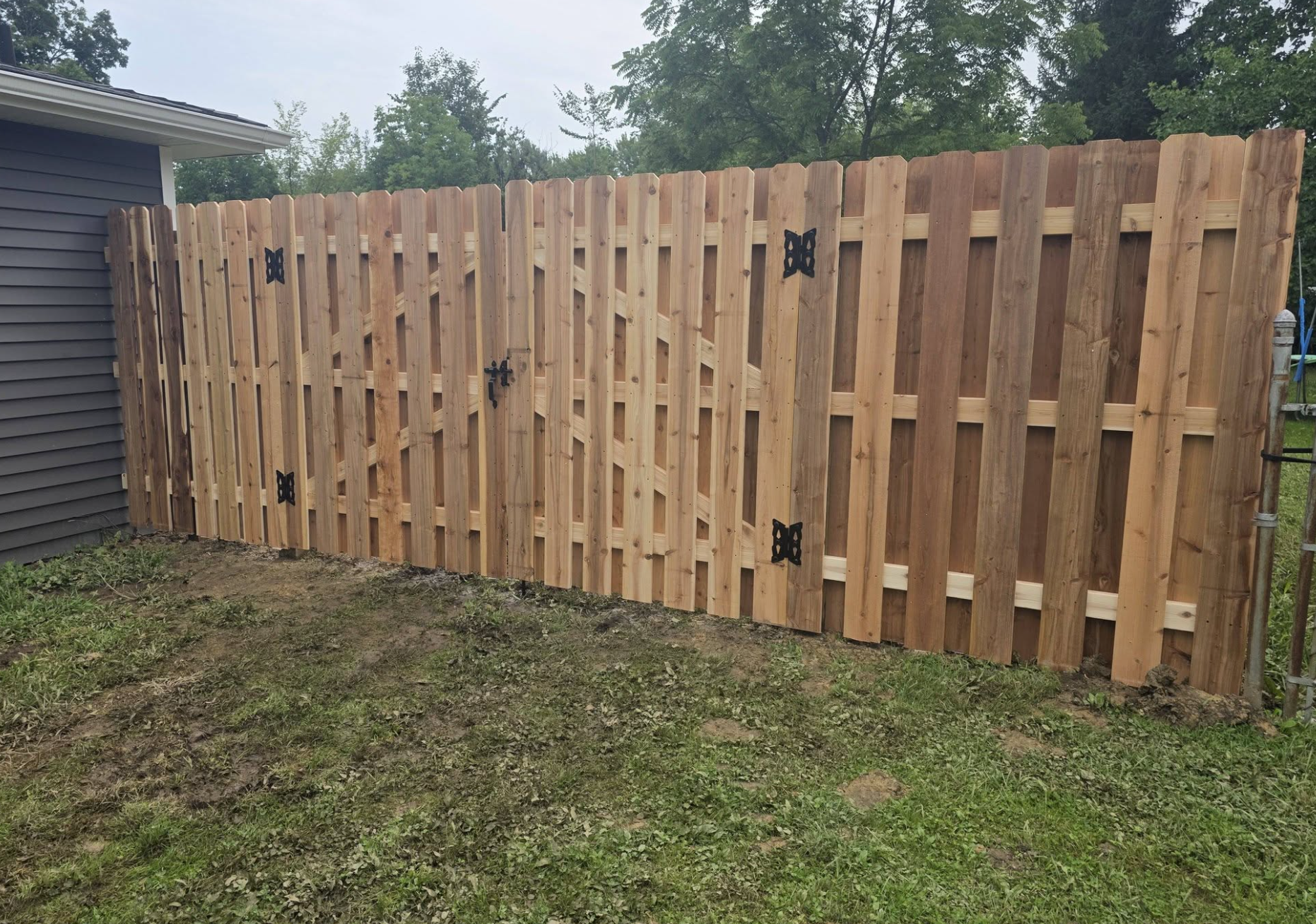 Cedar fence installation brunswick, ohio