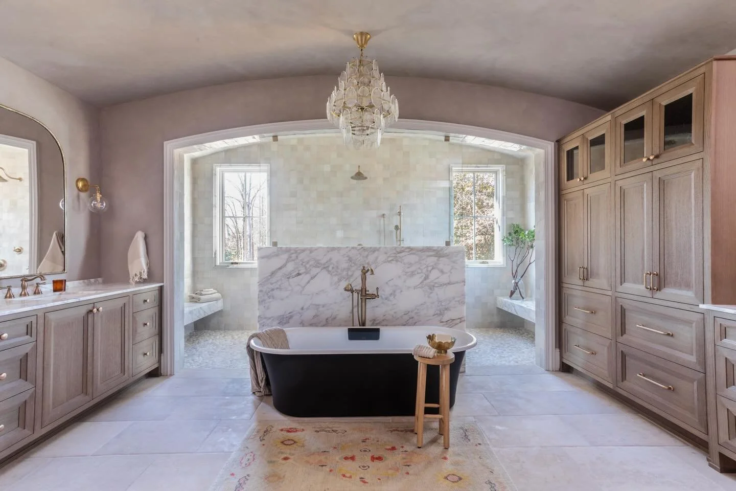 When home feels like a retreat✨Through close collaboration with our clients, architects, and designers, we set out to create a space that feels calm, considered, and deeply personal. Custom cabinetry brings warmth and balance, a sculptural dark soaki