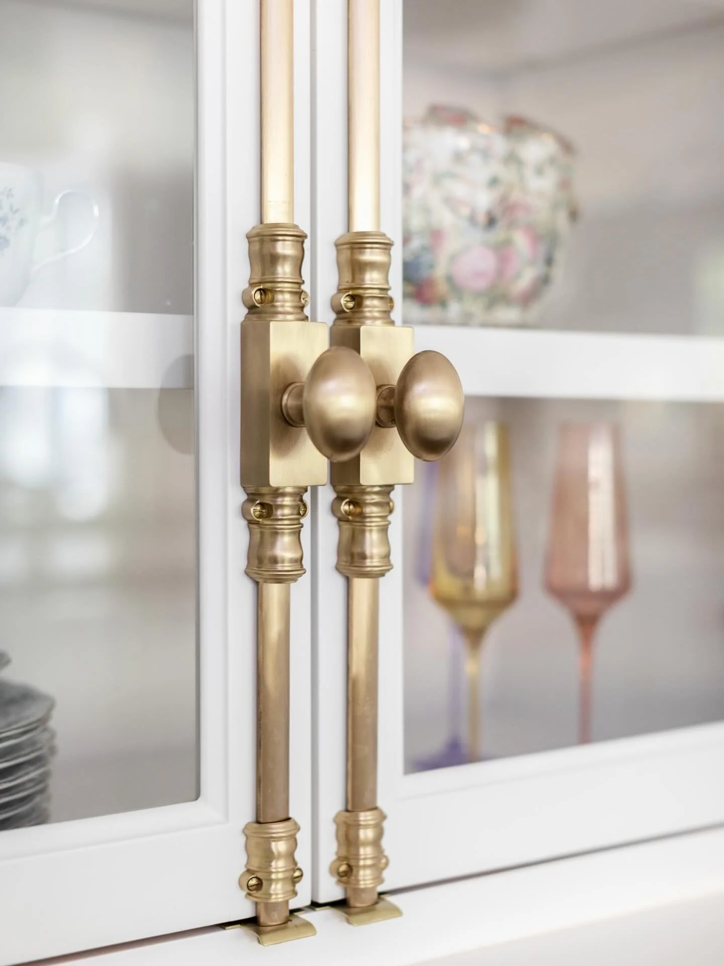 It&rsquo;s how your grandmother&rsquo;s china catches the light behind glass.
It&rsquo;s the way custom hardware feels in your hand.
It&rsquo;s knowing exactly where your favorite pieces will live before a single board is cut.

At Lehigh Homes, we th