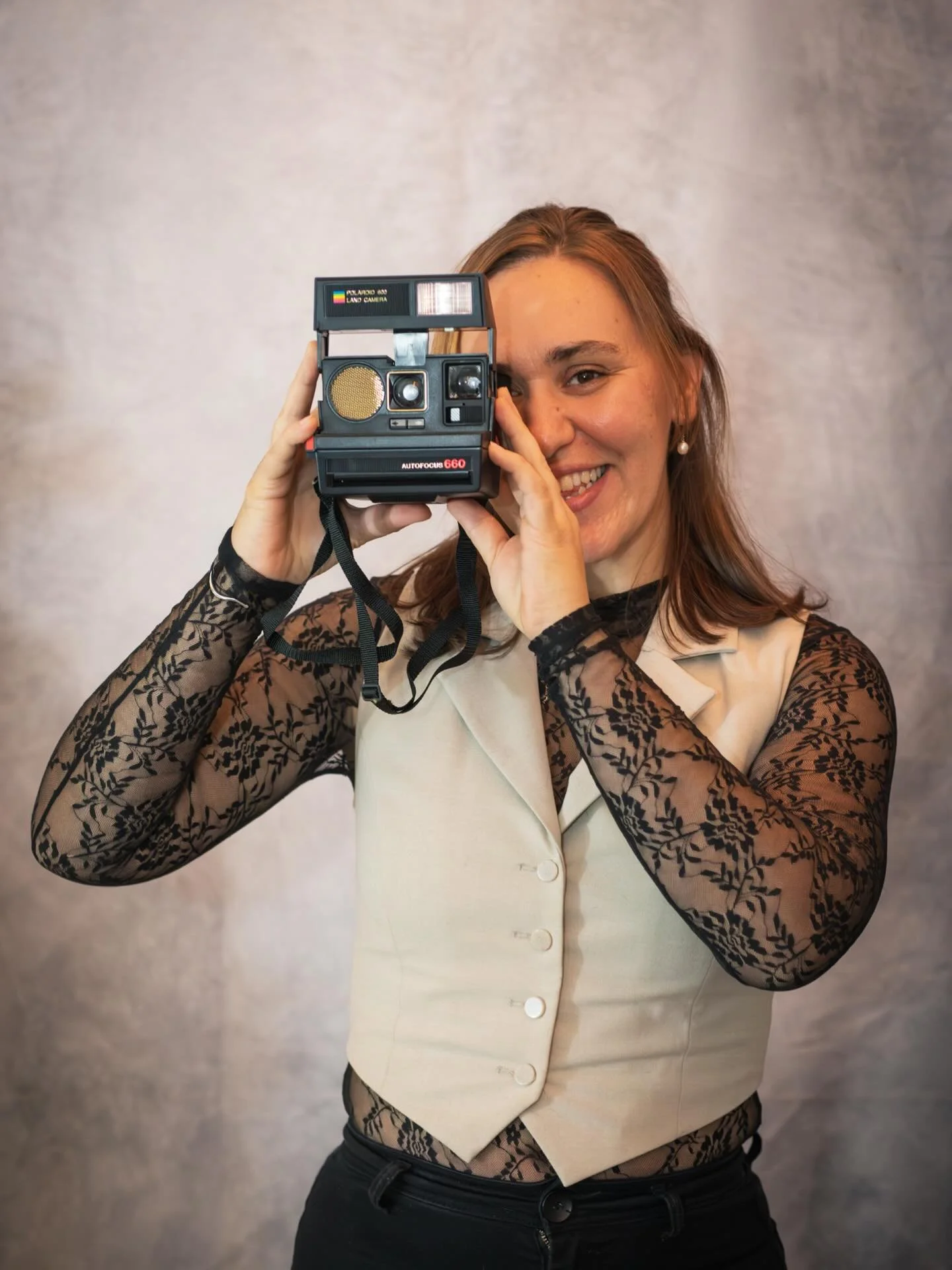 ✨🪩happy new year everyone 🪩✨

with this new year it&rsquo;s my pleasure to introduce myself, Michelle, and my new photography name Pisces Pics! 
Let&rsquo;s create some lasting smiles and memories together