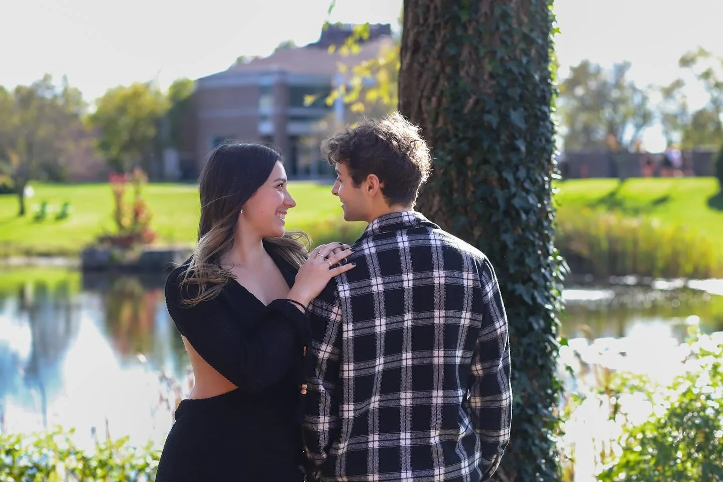 &bull;college sweethearts making memories and laughing through it all 💛📸 #couplesphotoshoot #newenglandphotography