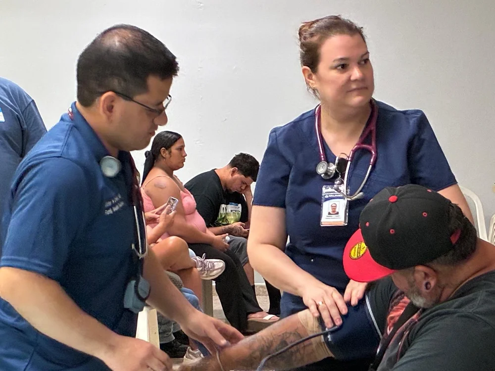 Dental volunteers in Ponce