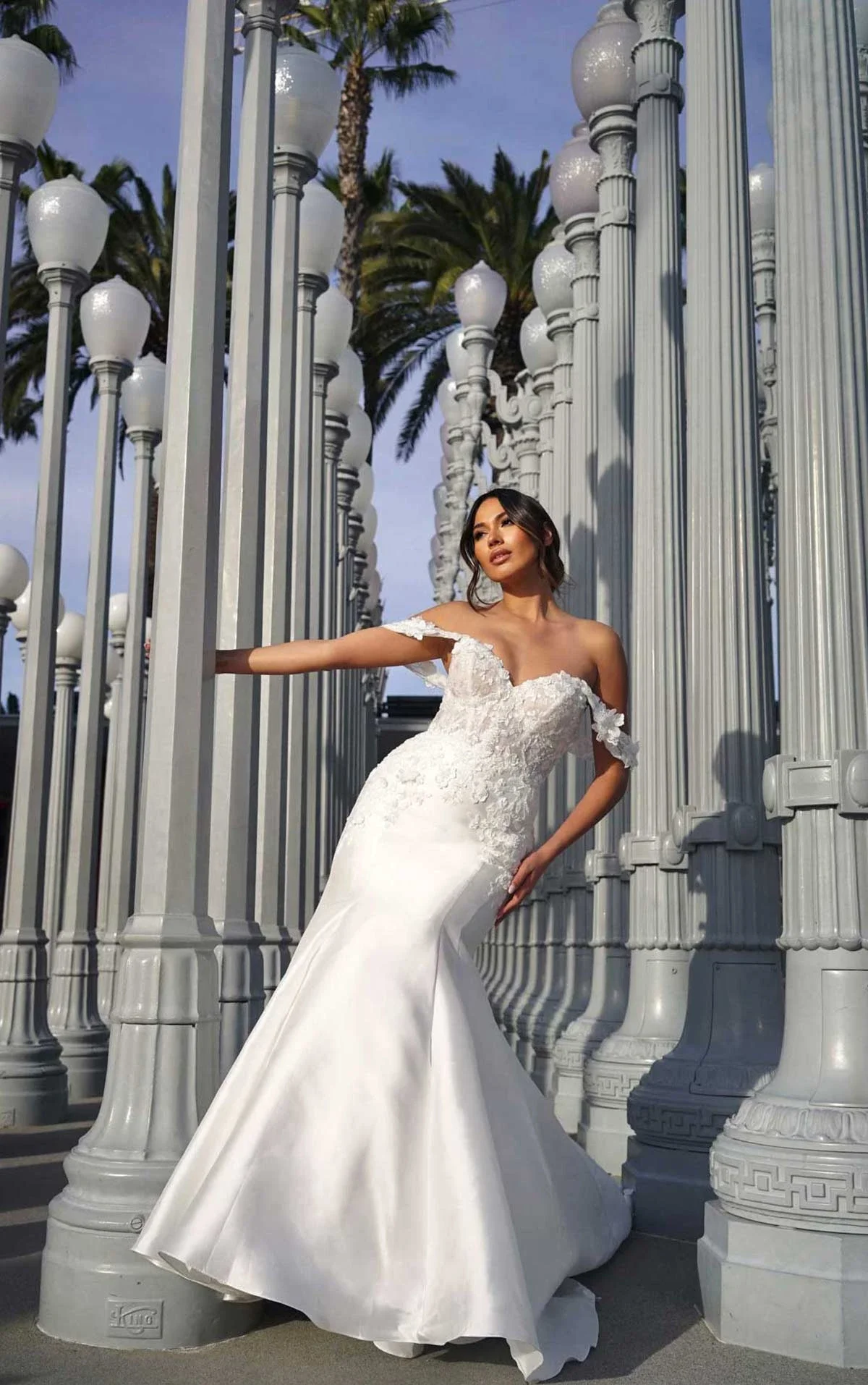 Sexy Silk and Lace Fit and Flare Wedding Dress with Sweetheart Neckline and Off the Shoulder Straps