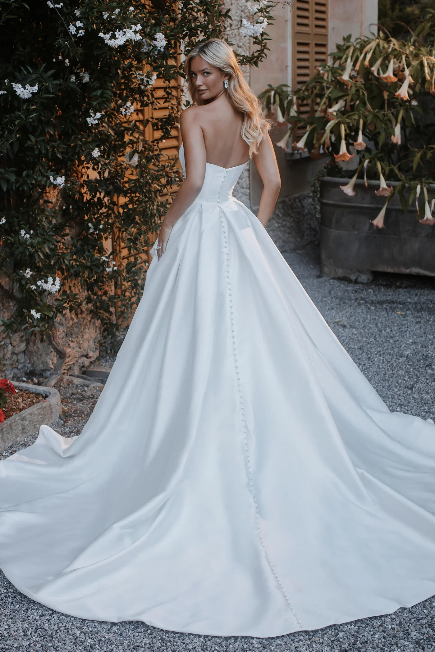 Modern Mikado Ballgown With Slit