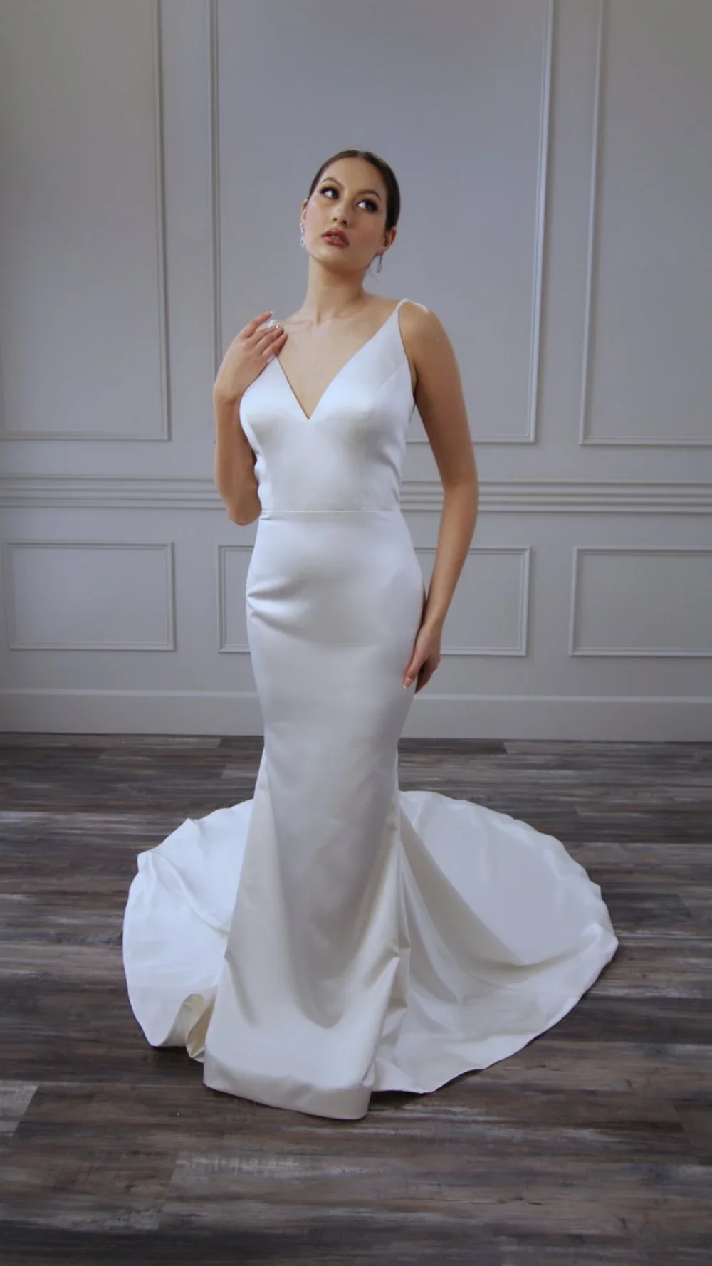 Elizabeth Lee - Chloe