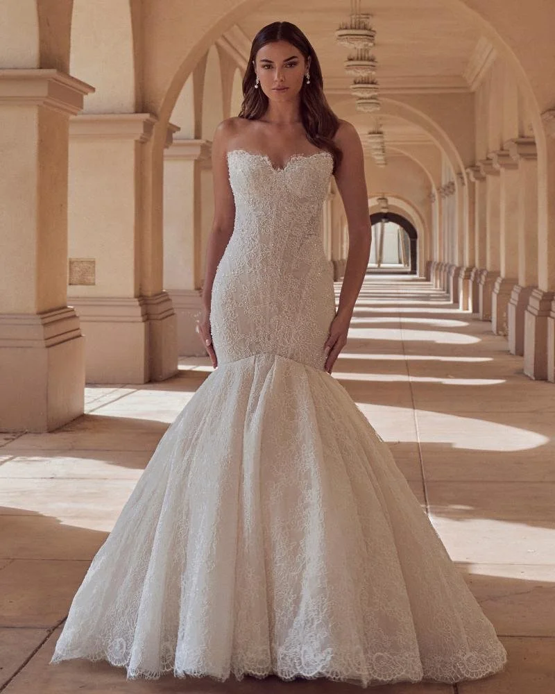Sexy Wedding Dress with a Mermaid fit and strapless neckline
