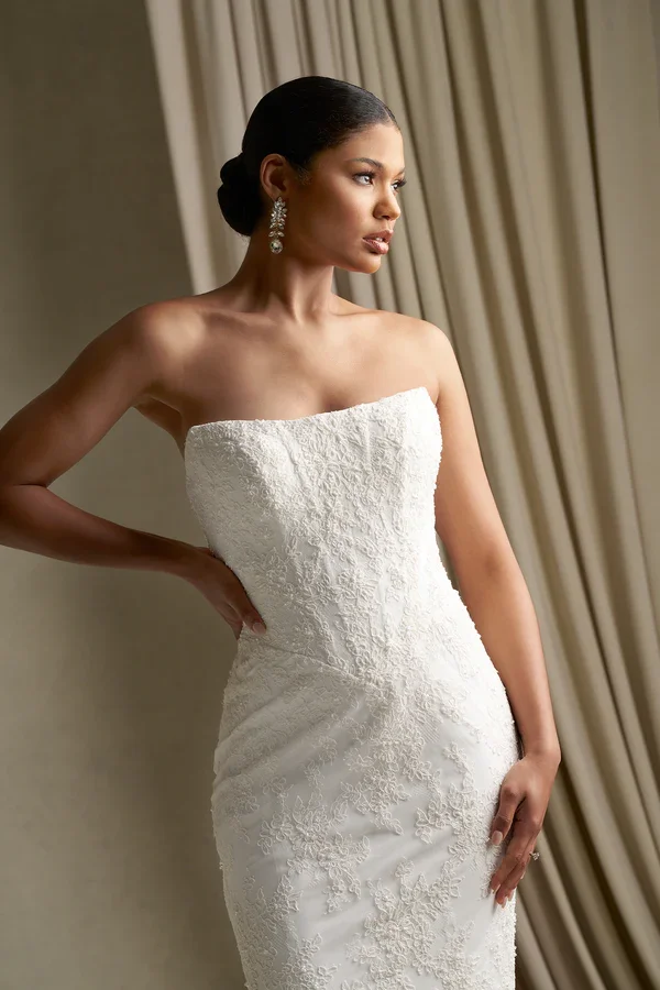 Strapless Lace Sheath Wedding Dress with Basque Waist