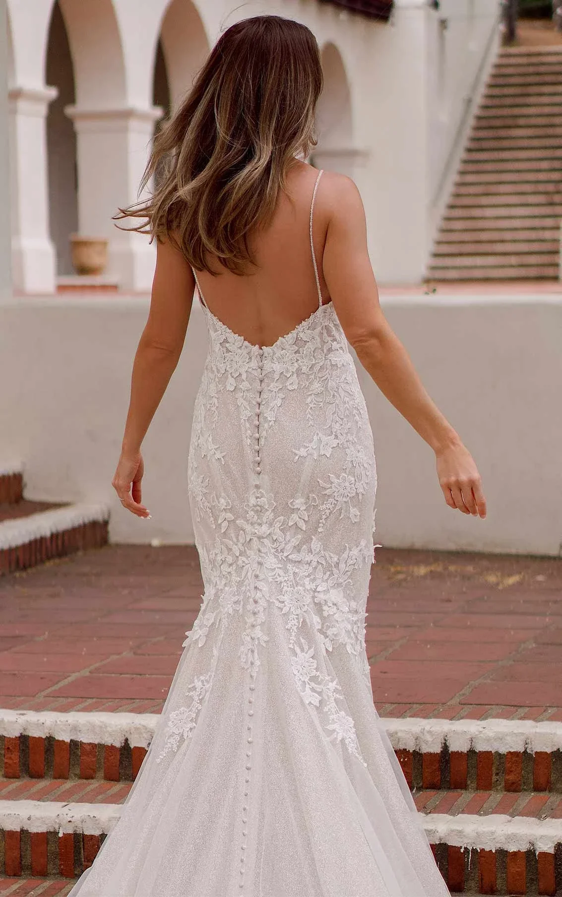 Sexy Trumpet Wedding Dress with Sparkling Floral Lace and Sweetheart Neckline